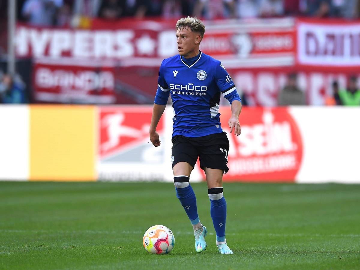 Robin Hack von Arminia Bielefeld im Zweitligaspiel bei Fortuna Düsseldorf am 1. Oktober 2022.