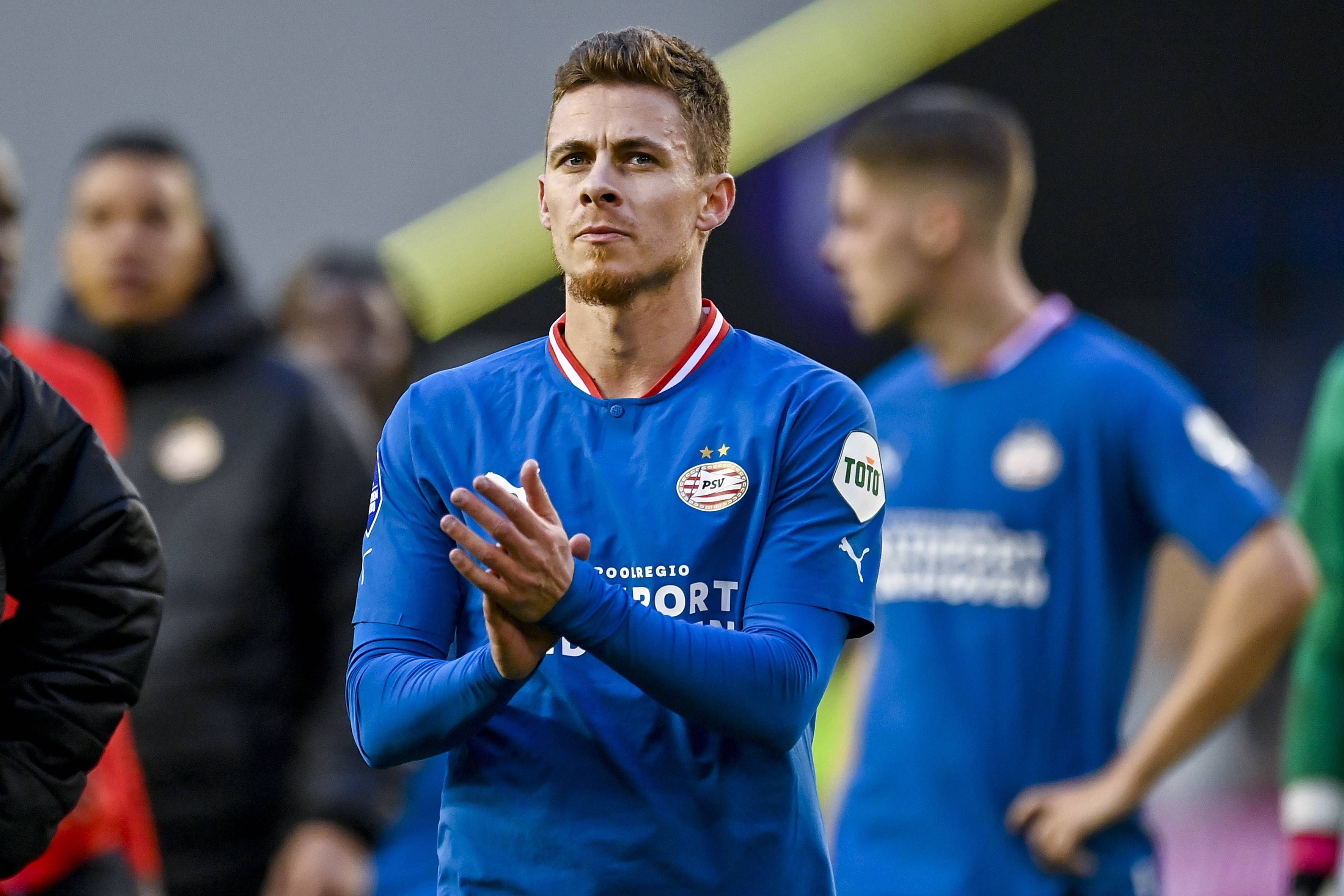 Thorgan Hazard, ehemaliger Spieler von Borussia Mönchengladbach, steht vor einer ungewissen Zukunft. Auf dem Foto ist der derzeit bei Borussia Dortmund unter Vertrag stehende Mittelfeldspieler am 19. März 2023 beim Spiel der PSV Eindhoven, an die er seit Januar ausgeliehen war, zu sehen.