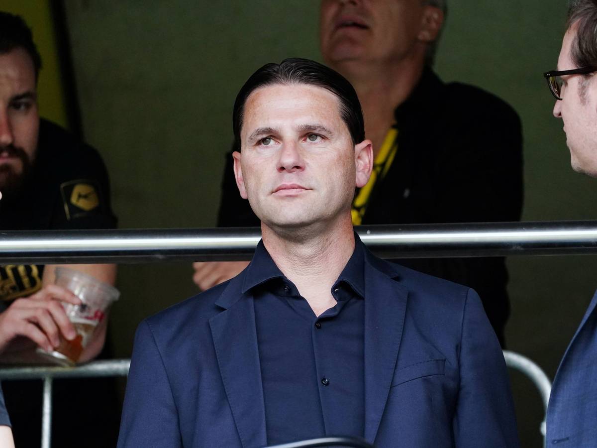 Gerardo Seaone schaut sich am 4. Juni 2023 das Pokalfinale der Young Boys Bern gegen den FC Lugano von der Tribüne aus an.