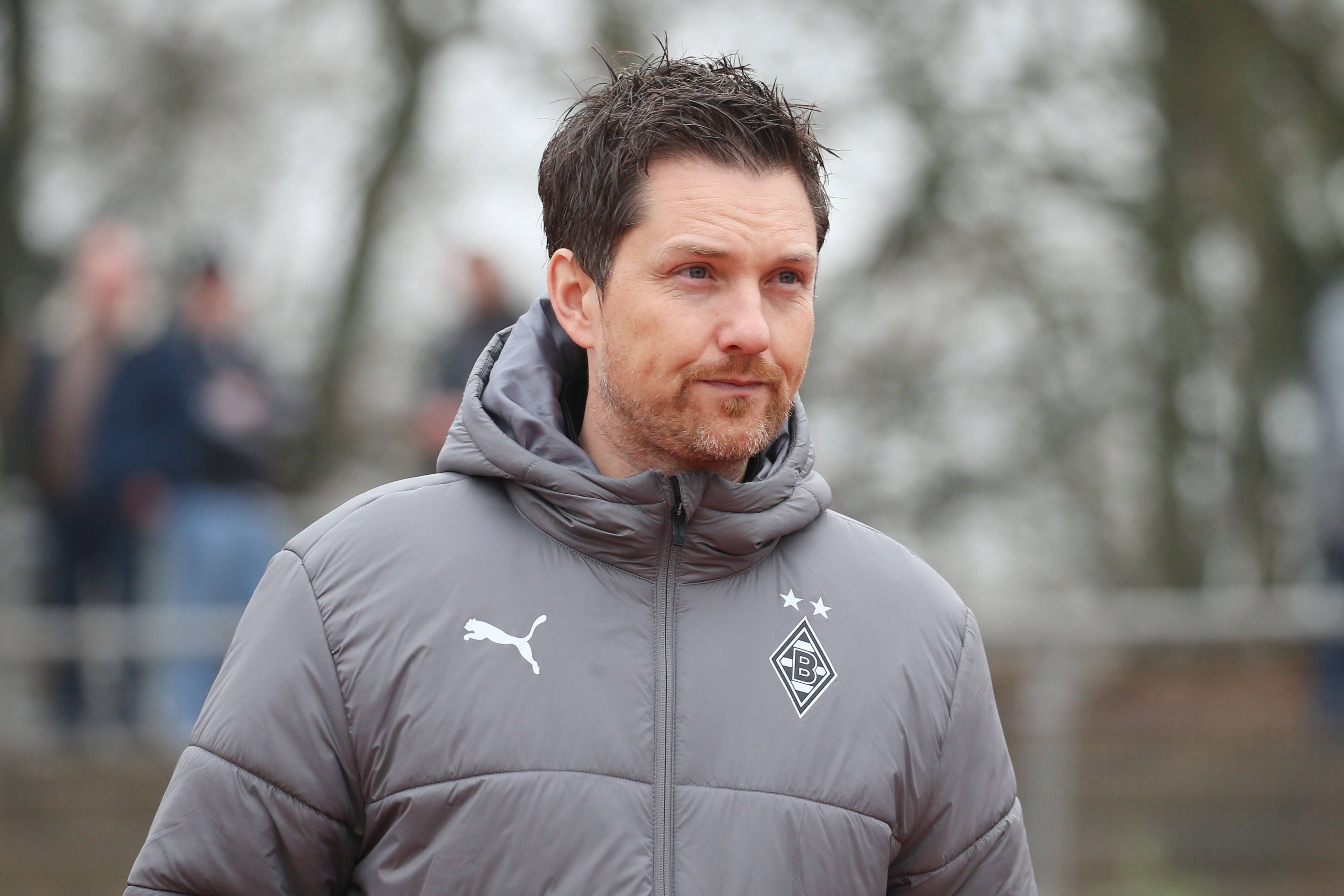 Mirko Sandmöller, NLZ-Direktor von Borussia Mönchengladbach, hier am 12. Februar 2023 beim Besuch eines U23-Spiels.
