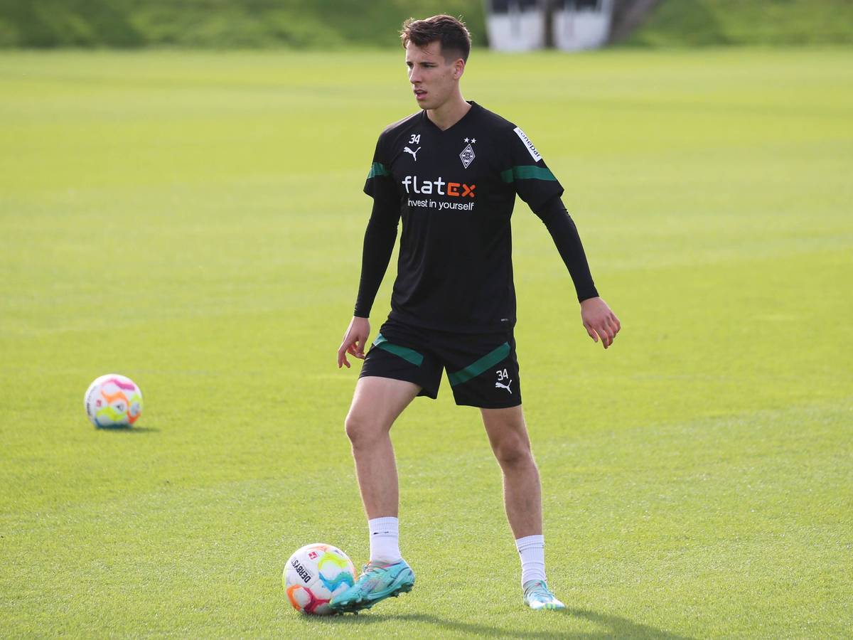 Conor Noß, hier bei einem Training von Borussia Mönchengladbach am 28. Oktober 2022 im Borussia-Park.