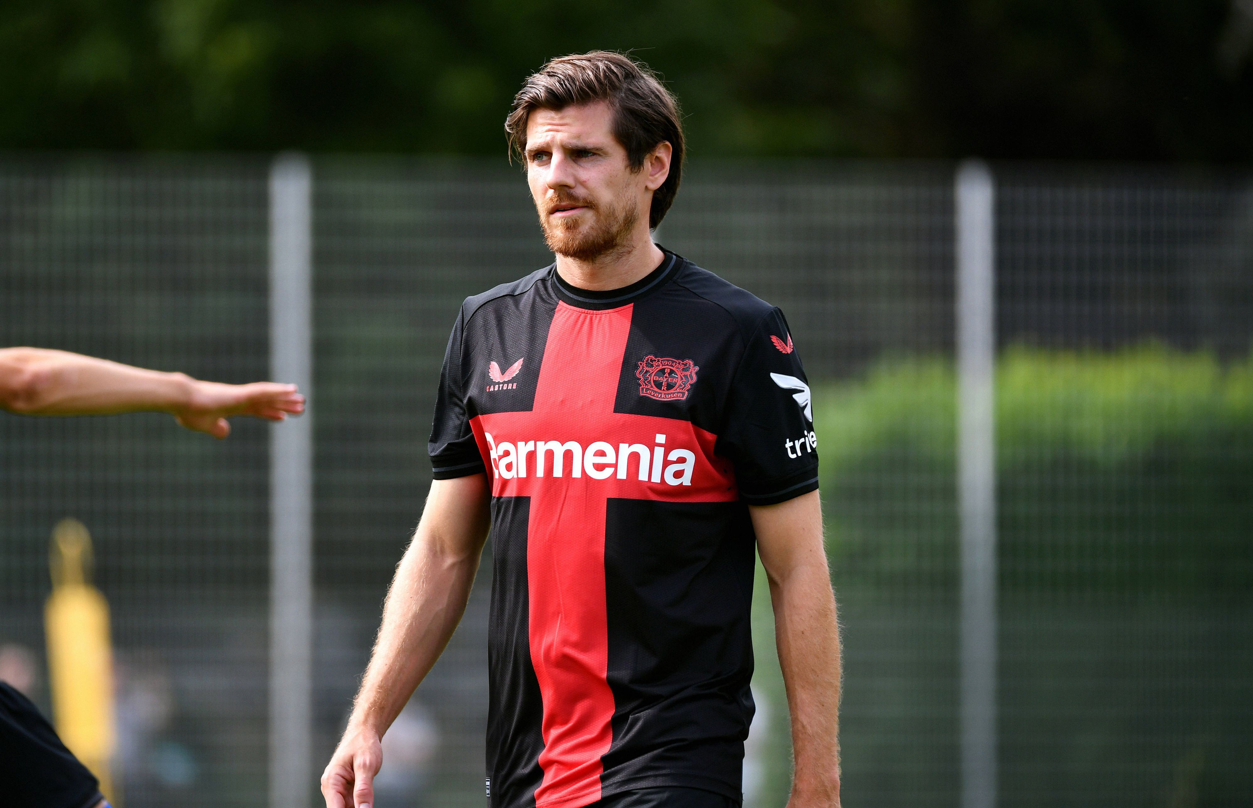 Jonas Hofmann, Ex-Spieler von Borussia Mönchengladbach, hier bei einer Trainingseinheit mit seinem neuen Klub Bayer 04 Leverkusen am 18. Juli 2023.