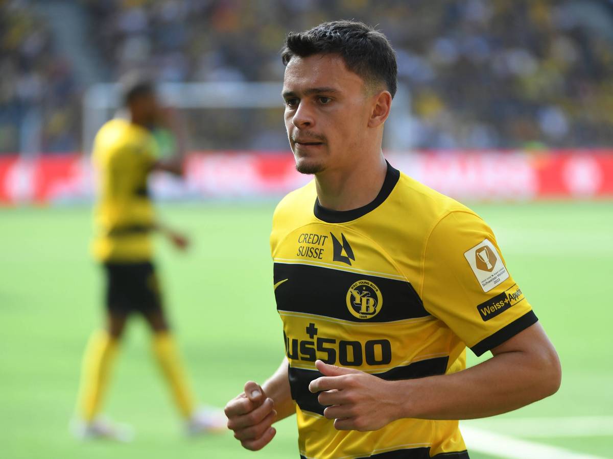 Fabian Rieder beginnt die Saison im Trikot von Young Boys Bern gegen Lausanne am 23. Juli 2023.
