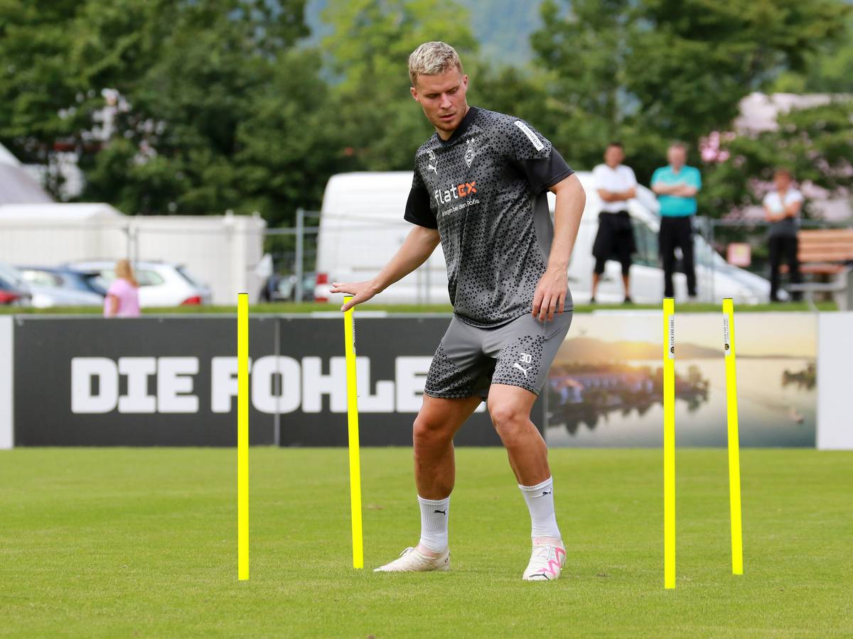 Nico Elvedi beim Training von Borussia Mönchengladbach am 28. Juli 2023 im Trainingslager in Rottach-Egern.