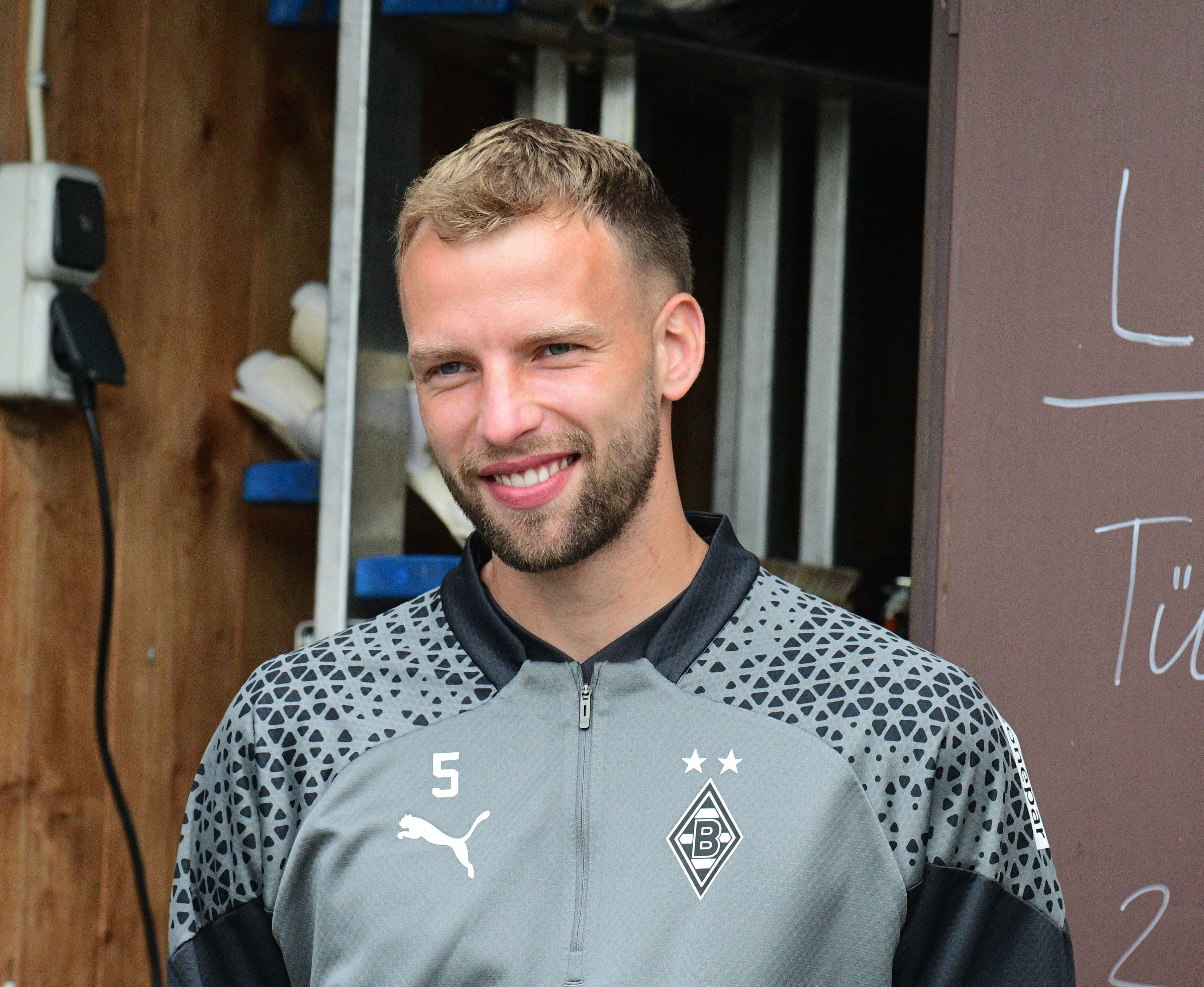 Marvin Friedrich, Verteidiger bei Borussia Mönchengladbach, zu sehen am 24. Juli 2023 im Trainingslager in Rottach-Egern am Tegernsee.