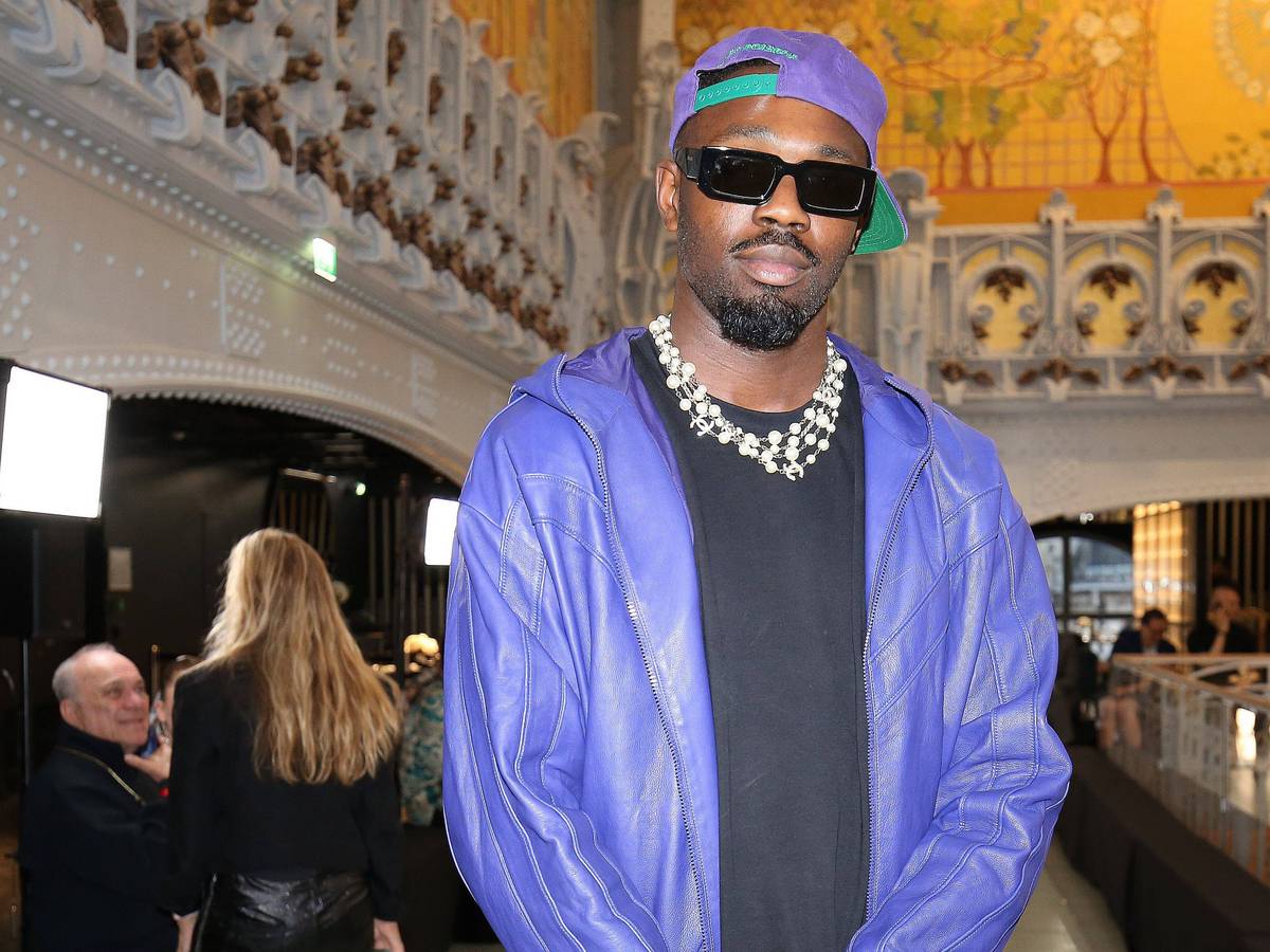 Marcus Thuram zu Gast auf der Paris Fashion Week am 22. Mai 2023.