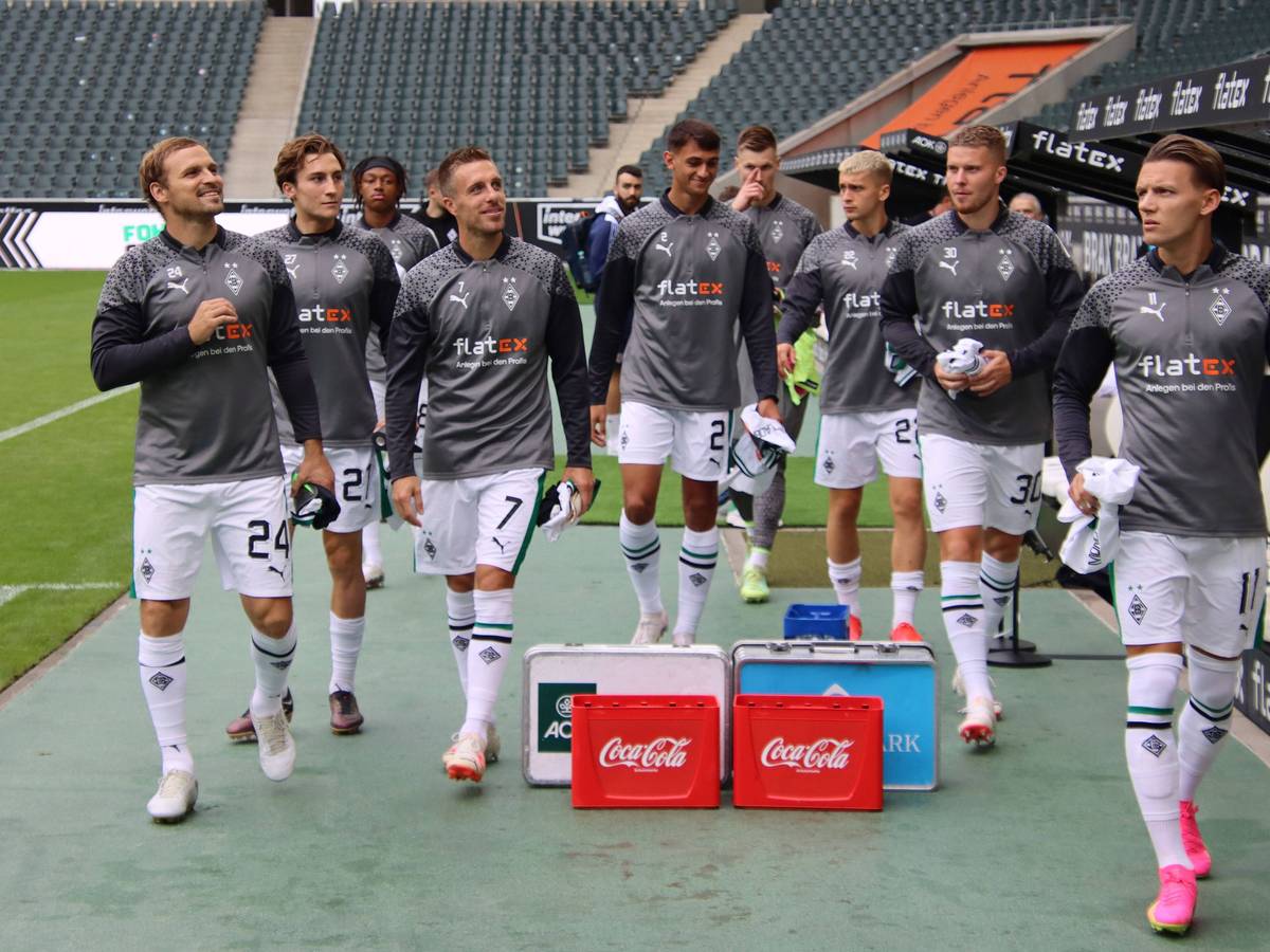 Die Borussia-Spieler vor der Testspiel-Generalprobe gegen Montpellier.