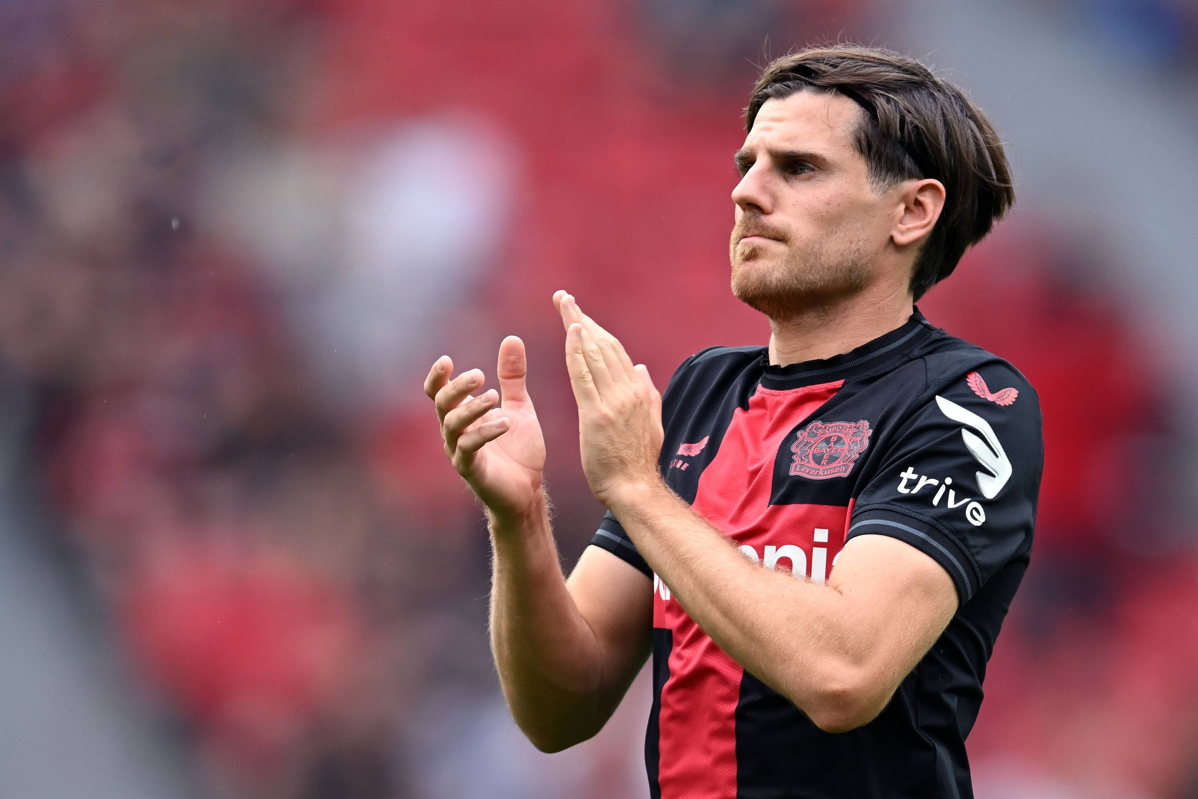 Jonas Hofmann, Ex-Spieler von Borussia Mönchengladbach, kehrt am Samstag (25. August 2023) mit seinem neuen Klub Bayer Leverkusen in den Borussia-Park zurück. Das Foto zeigt den Offensivspieler am 19. August beim Bundesliga-Auftakt gegen RB Leipzig.