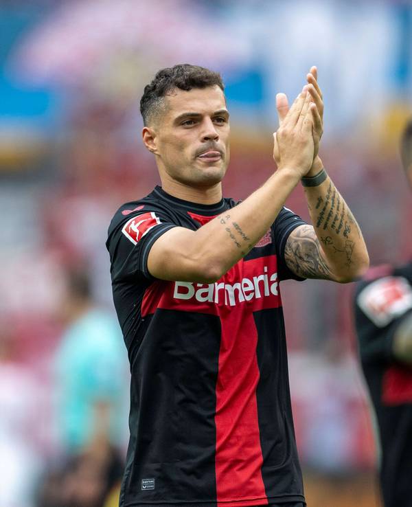Granit Xhaka, Ex-Spieler von Borussia Mönchengladbach, hier am 19. August 2023 beim Spiel zwischen Bayer 04 Leverkusen und RB Leipzig, kehrt am Samstag (26. August) mit seinem neuen Team in den Borussia-Park zurück.