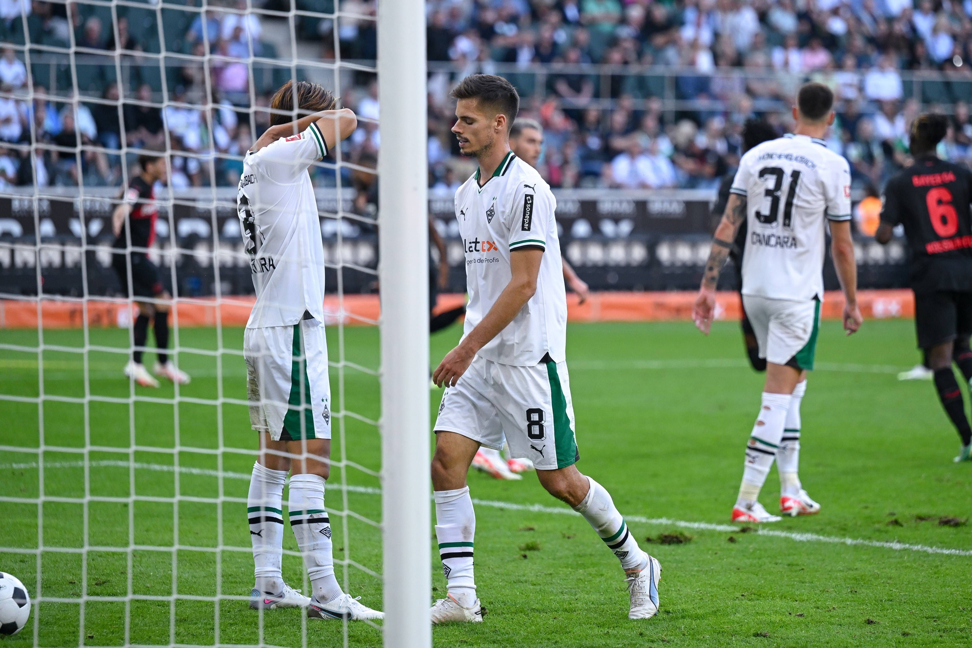 Borussia Mönchengladbach hat das erste Bundesliga-Heimspiel der Saison 2023/24 gegen Bayer 04 Leverkusen am Samstag (26. August 2023) mit 0:3 verloren.