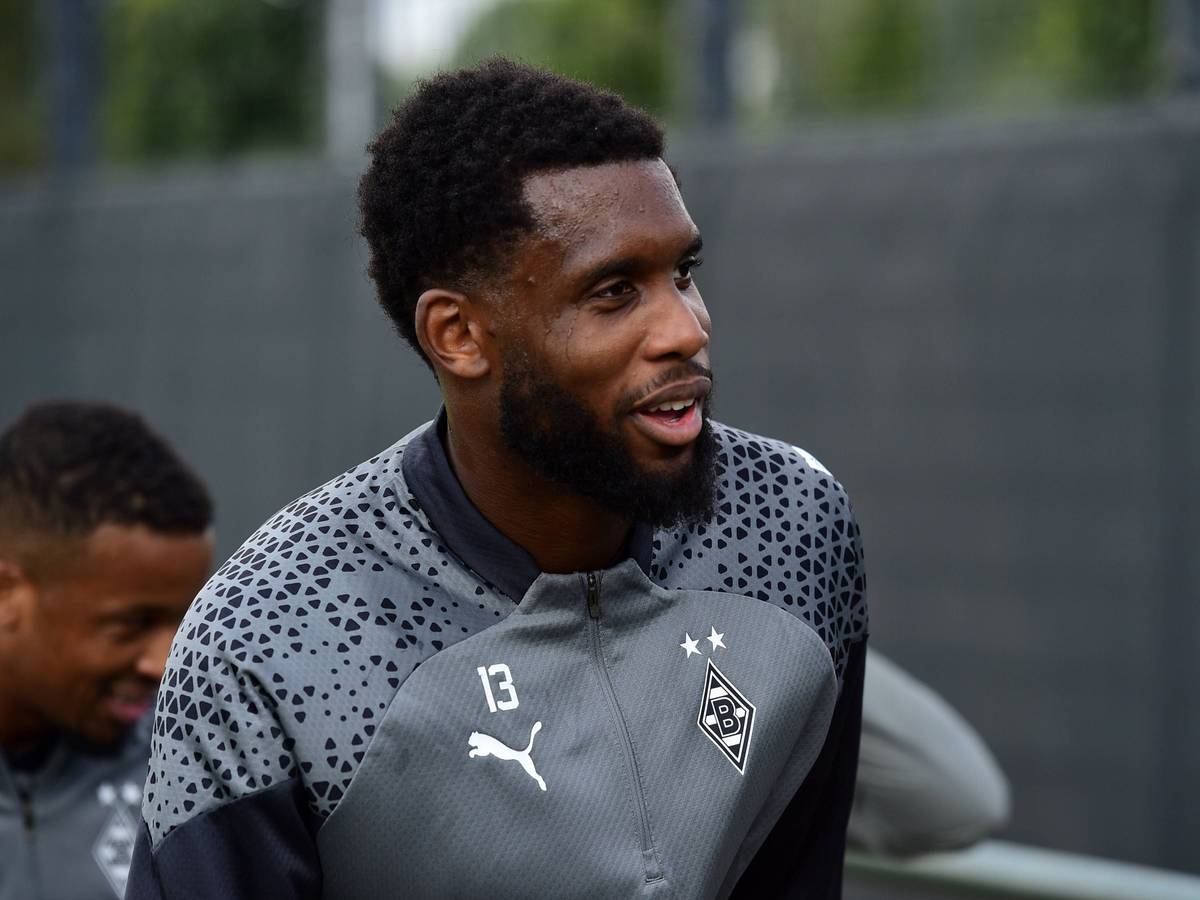 Jordan Siebatcheu absolvierte am 31. August 2023 sein erstes Training bei Borussia Mönchengladbach.