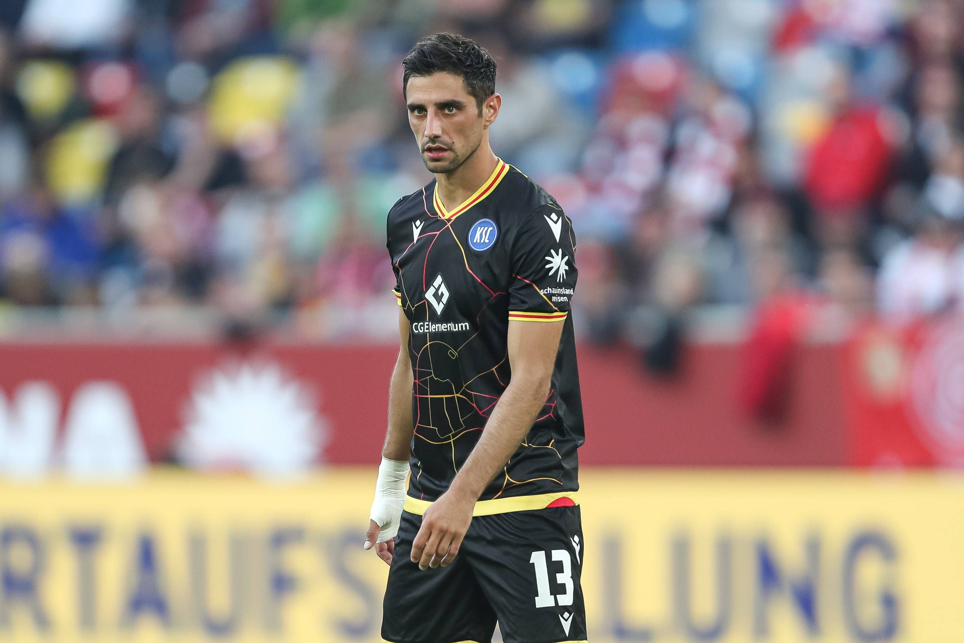 Lars Stindl, Ex-Kapitän von Borussia Mönchengladbach, hier am 1. September 2023 beim Spiel zwischen dem Karlsruher SC und Fortuna Düsseldorf.