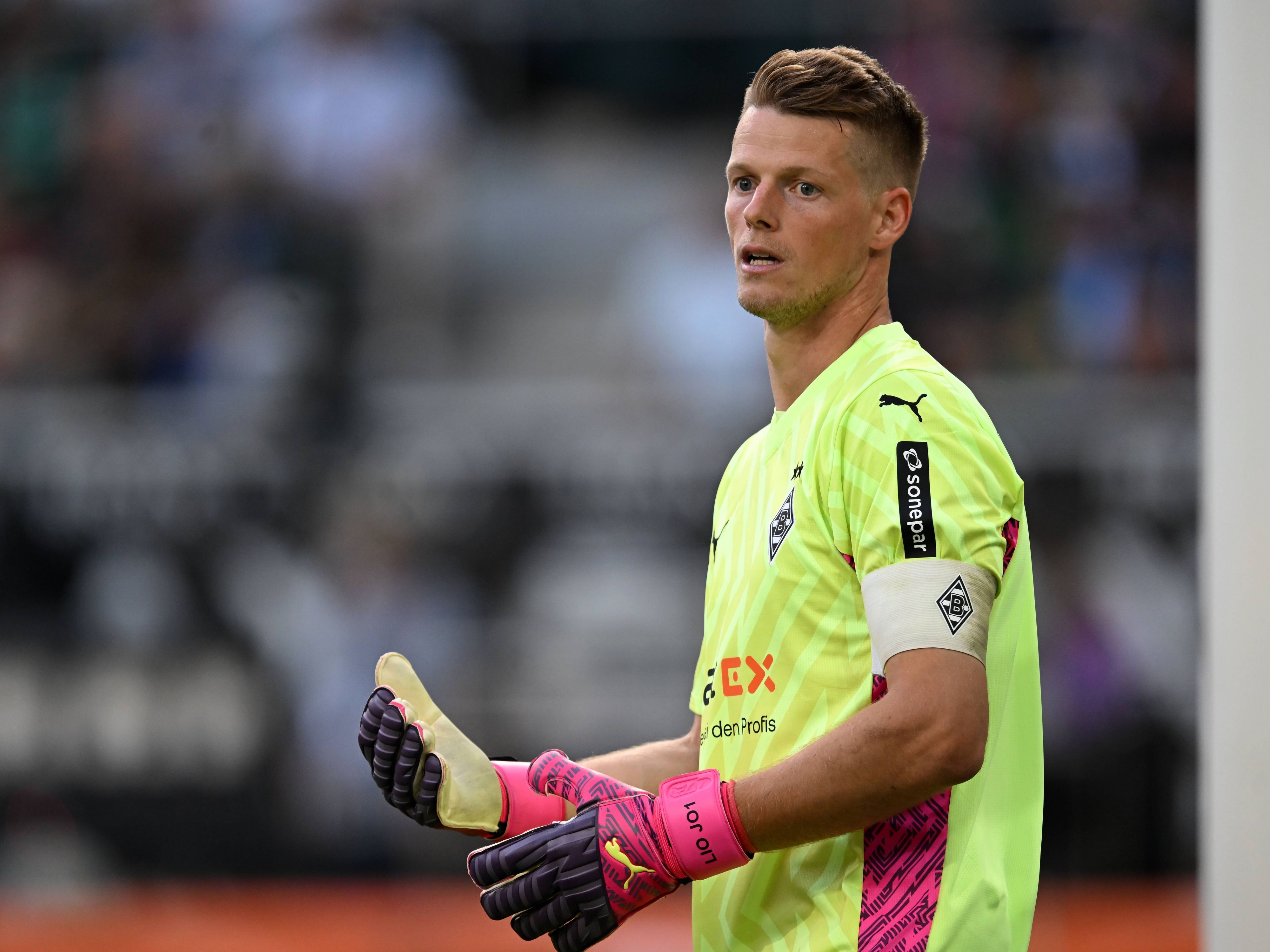 Jonas Omlin, Torhüter und Kapitän von Borussia Mönchengladbach, hier am 26. August 2023 beim Bundesliga-Match gegen Bayer 04 Leverkusen im Borussia-Park.