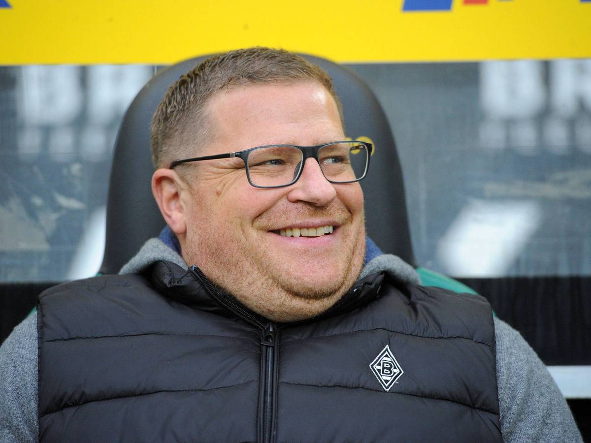 Max Eberl sitzt am 26. Januar 2019 aus der Bank von Borussia Mönchengladbach.