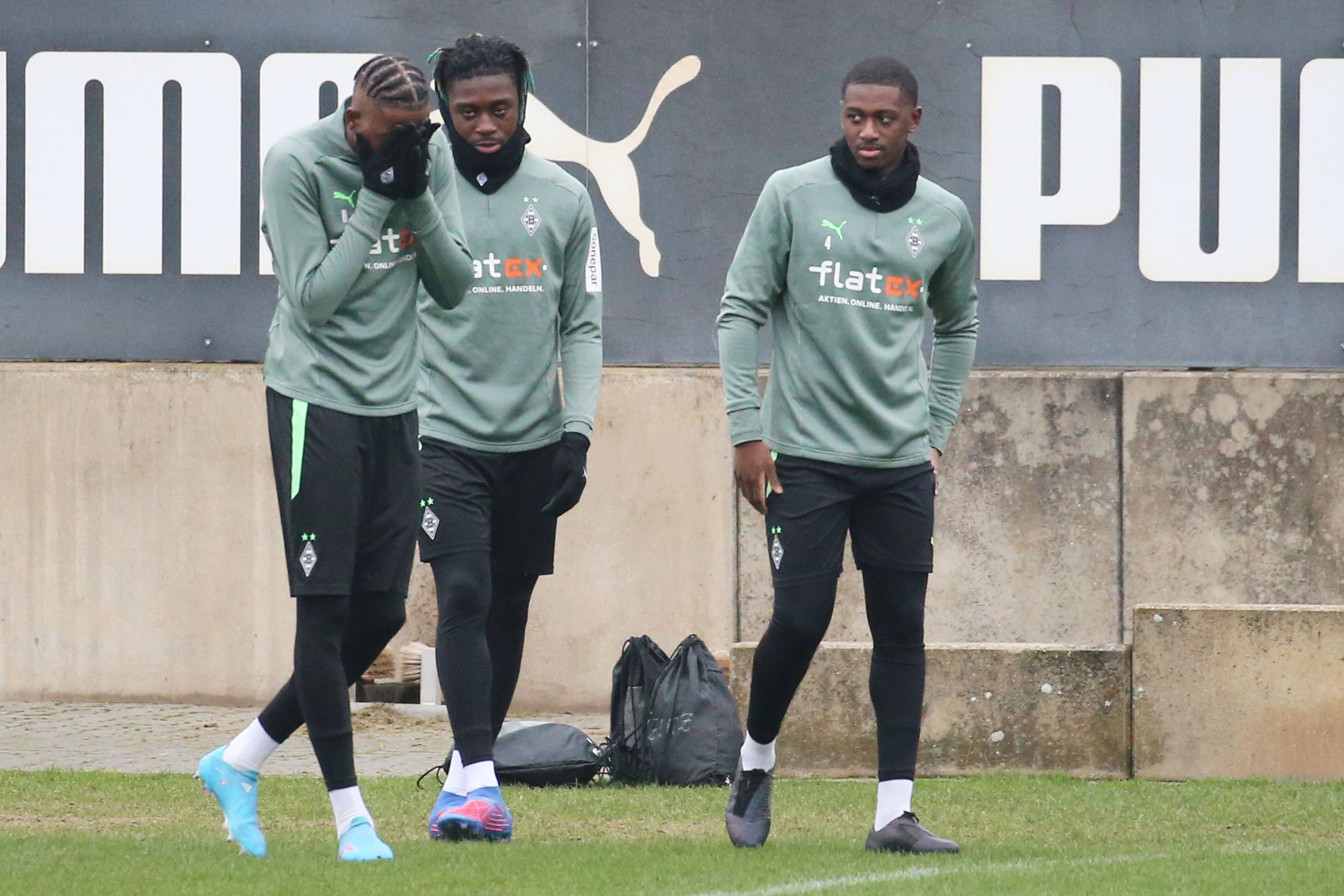 Mamadou Doucouré im Mannschaftstraining mit Borussias Bundesliga-Team.