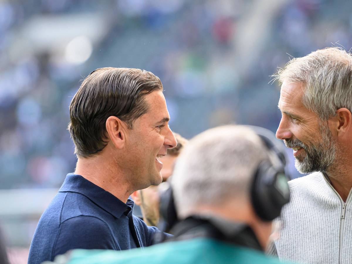 Gerardo Seoane im Gespräch mit Marco Rose.