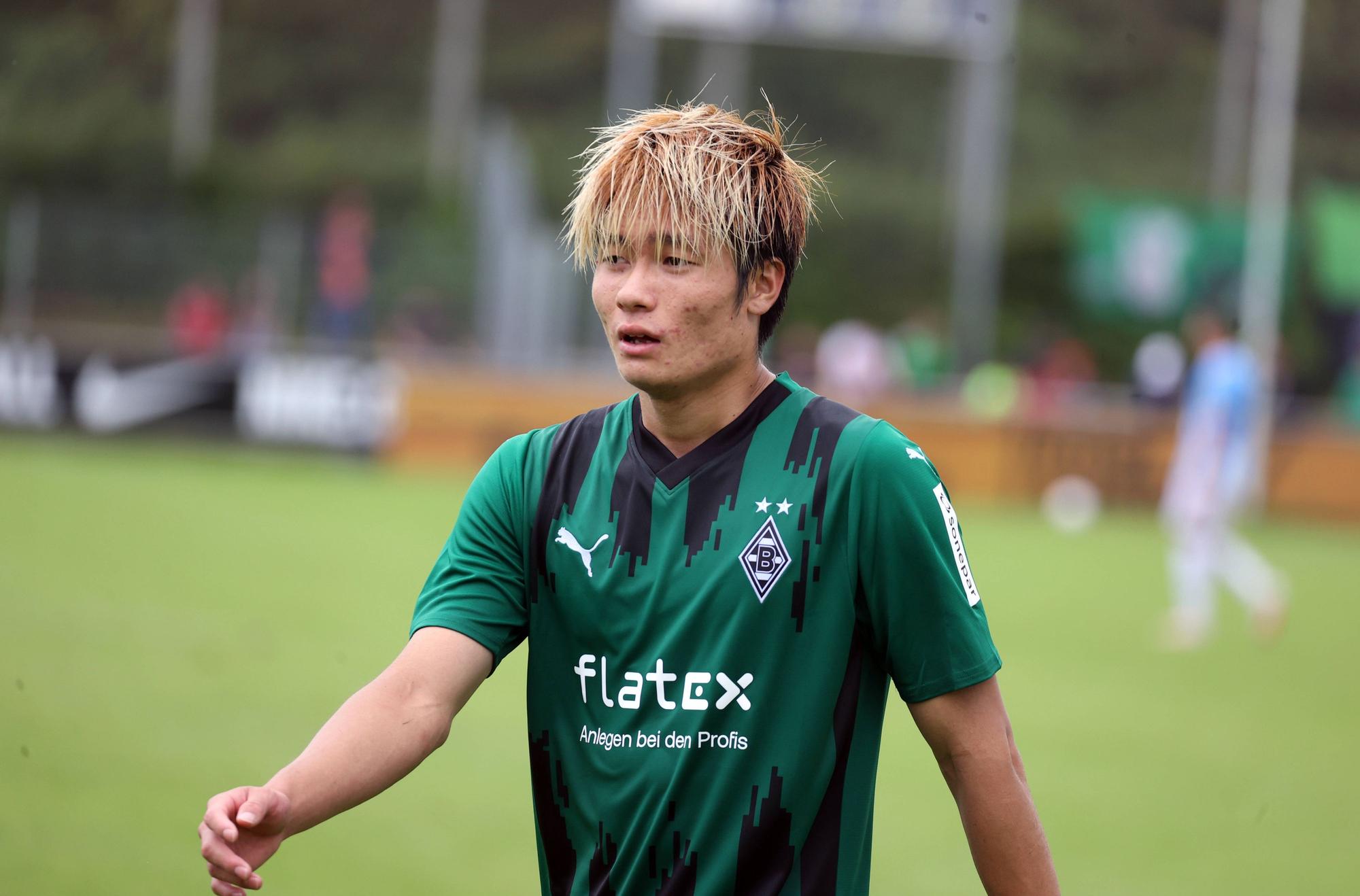 Shio Fukuda bei einem Borussia-Testspiel.