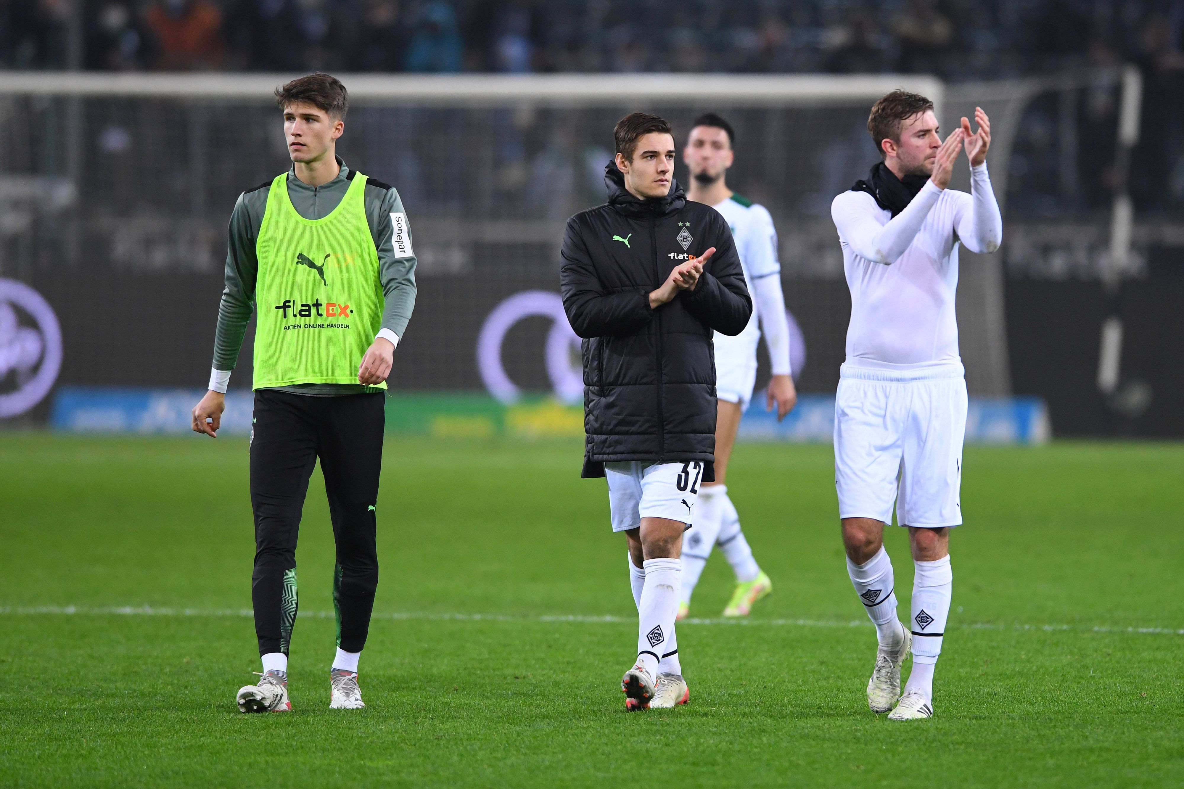 Tom Gaal, Florian Neuhaus und Christoph Kramer bei einer Extrarunde im Borussia-Park.