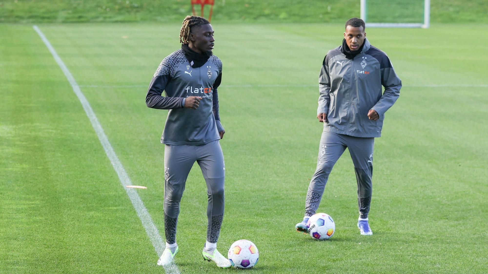 Manu Koné und Alassane Plea im Borussia-Training.