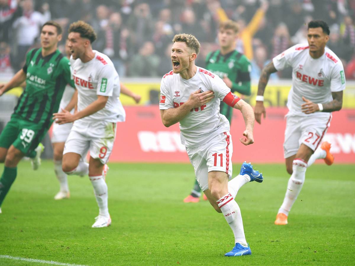 Florian Kainz bejubelt den Führungstreffer der Kölner im Derby.