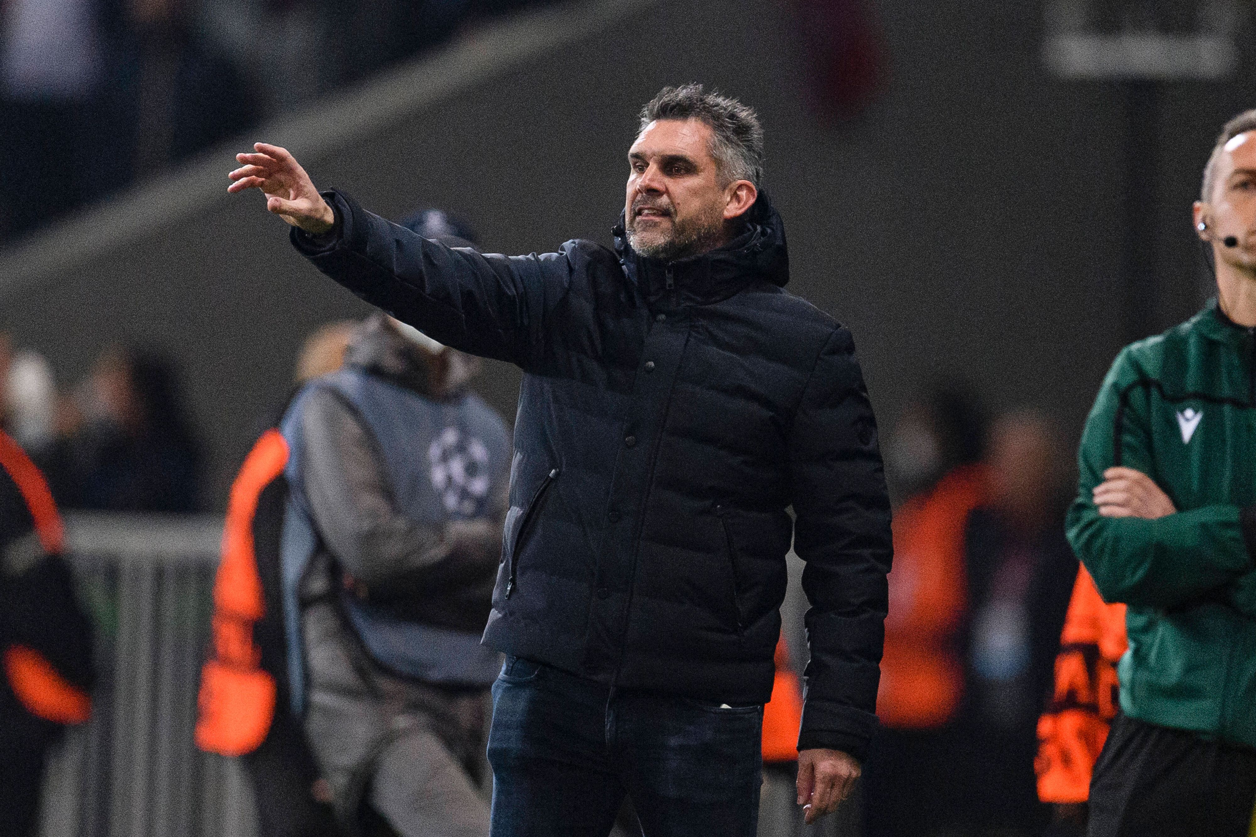 Jocelyn Gourvennec an der Seitenlinie als Lille-Trainer.