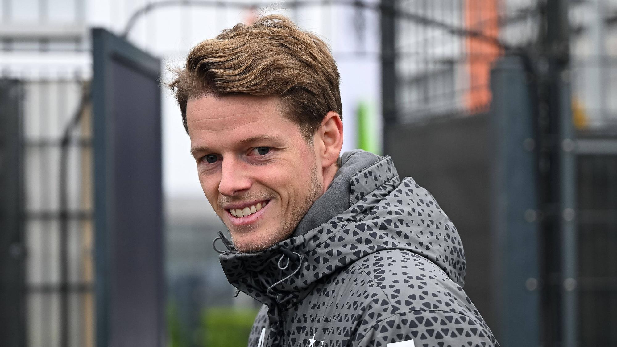 Jonas Omlin steht am Trainingsplatz noch Borussia Mönchengladbach.