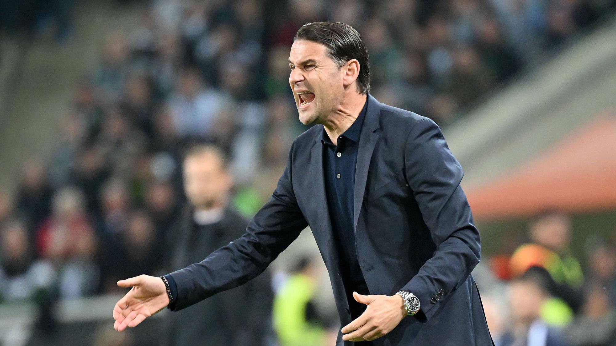 Gerardo Seoane gibt Anweisungen.