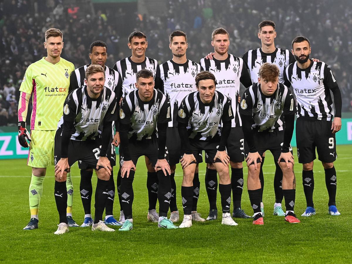 Die Spieler von Borussia Mönchengladbach vor dem Pokal-Achtelfinale gegen Wolfsburg.