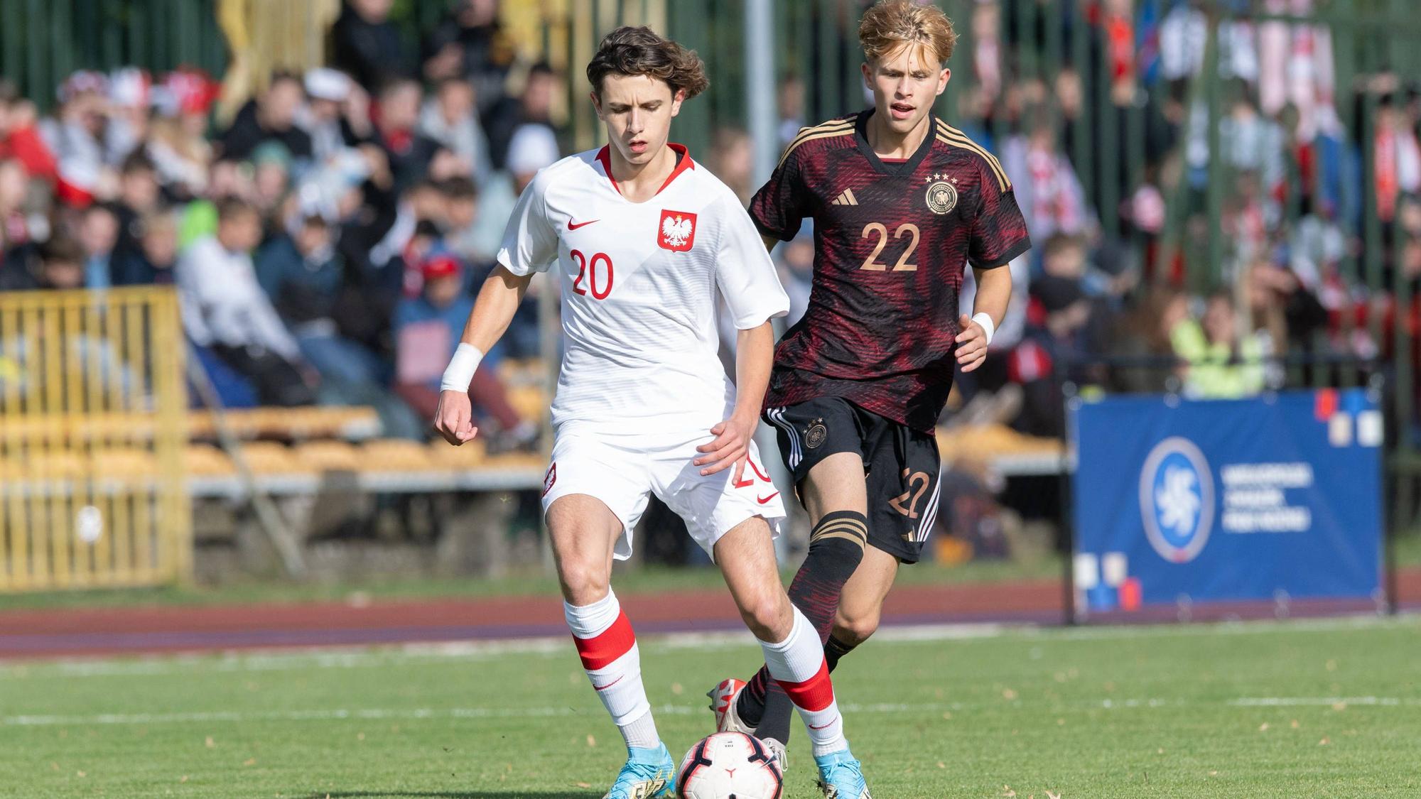 Jakub Peret (l.) in Aktion.