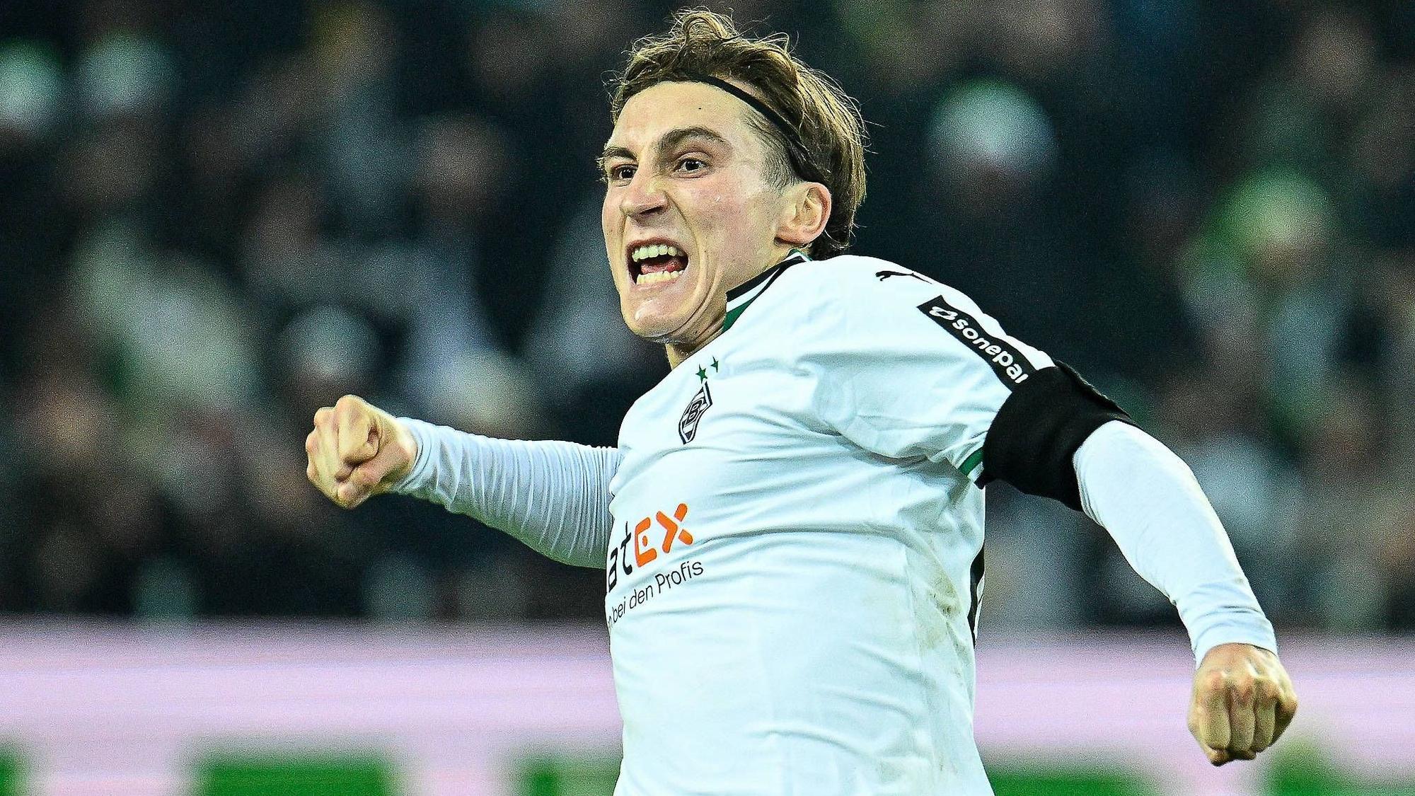 Rocco Reitz bejubelt einen Treffer.