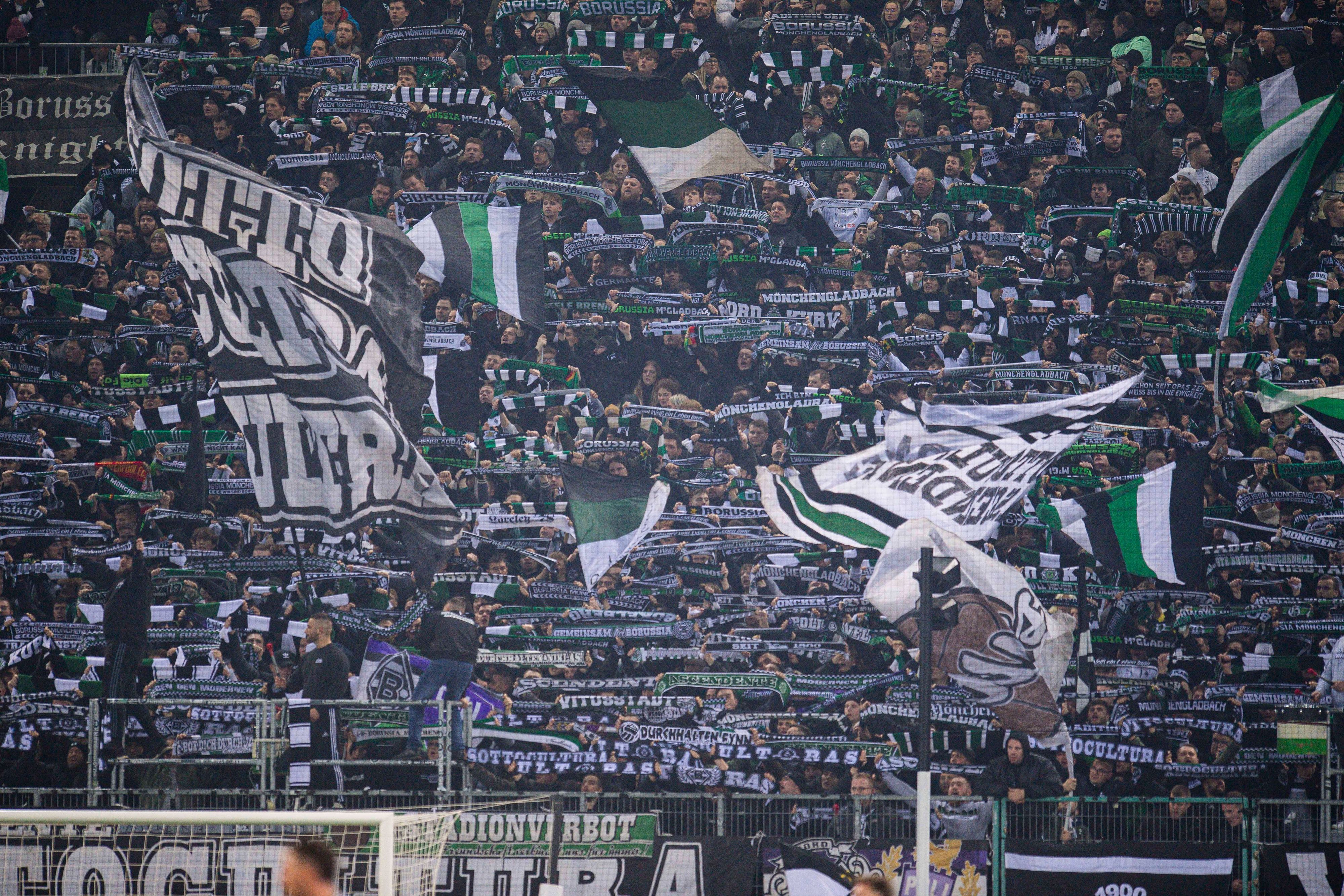 Die Nordkurve im Stadion von Borussia Mönchengladbach.