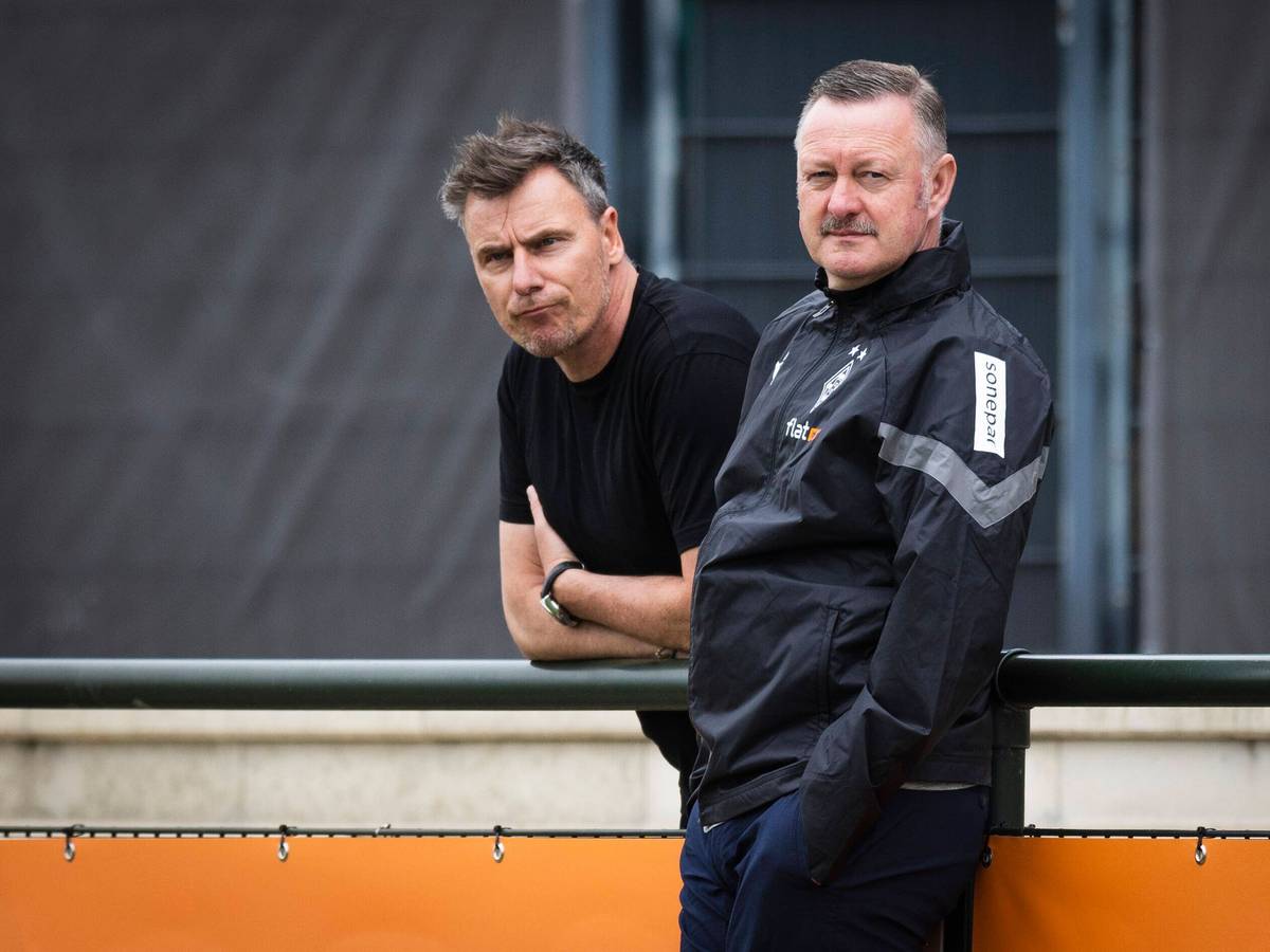 Steffen Korell und Roland Virkus am Trainingsplatz.