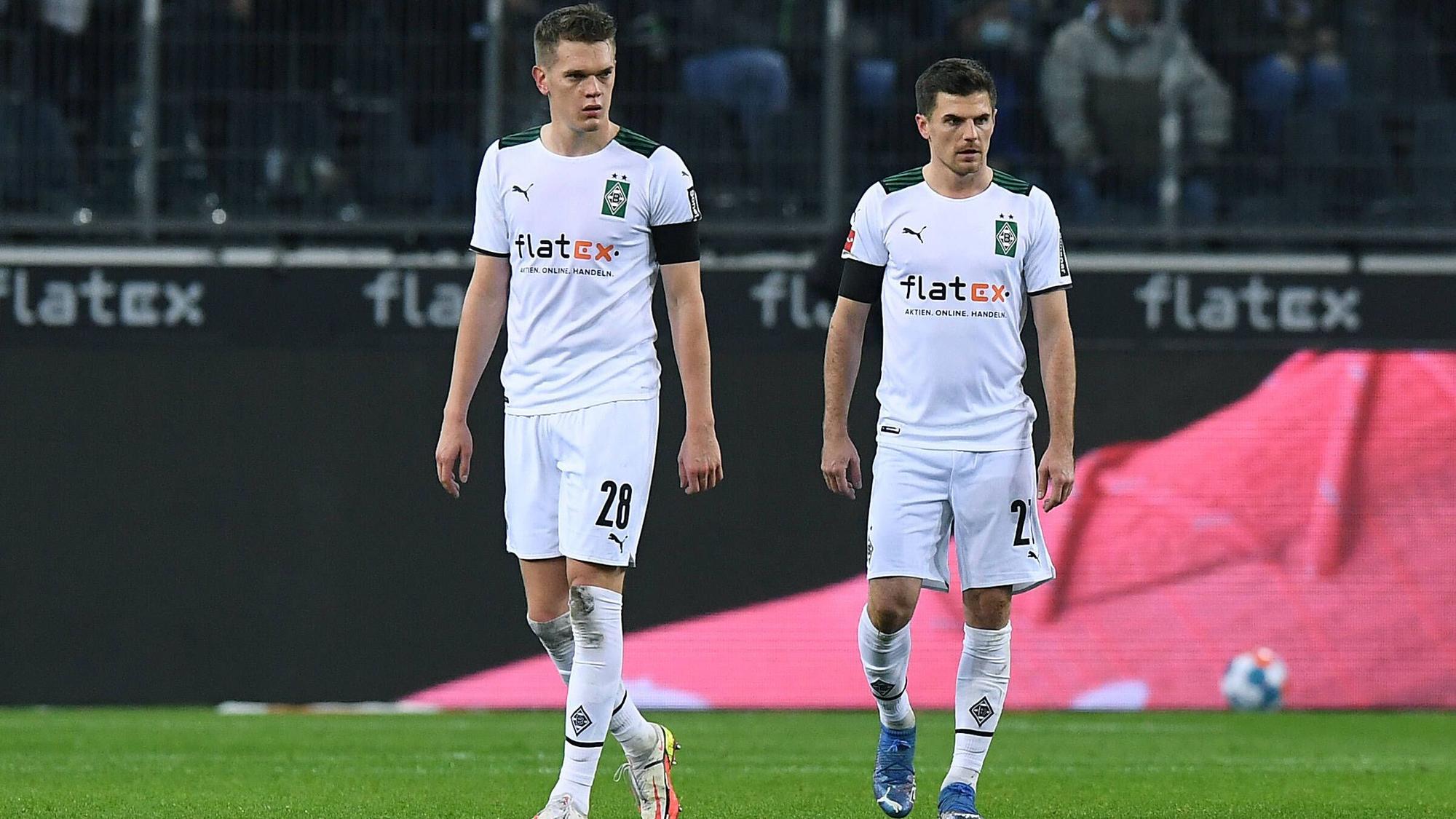 Matthias Ginter und Jonas Hofmann im Gladbach-Trikot nebeneinander.
