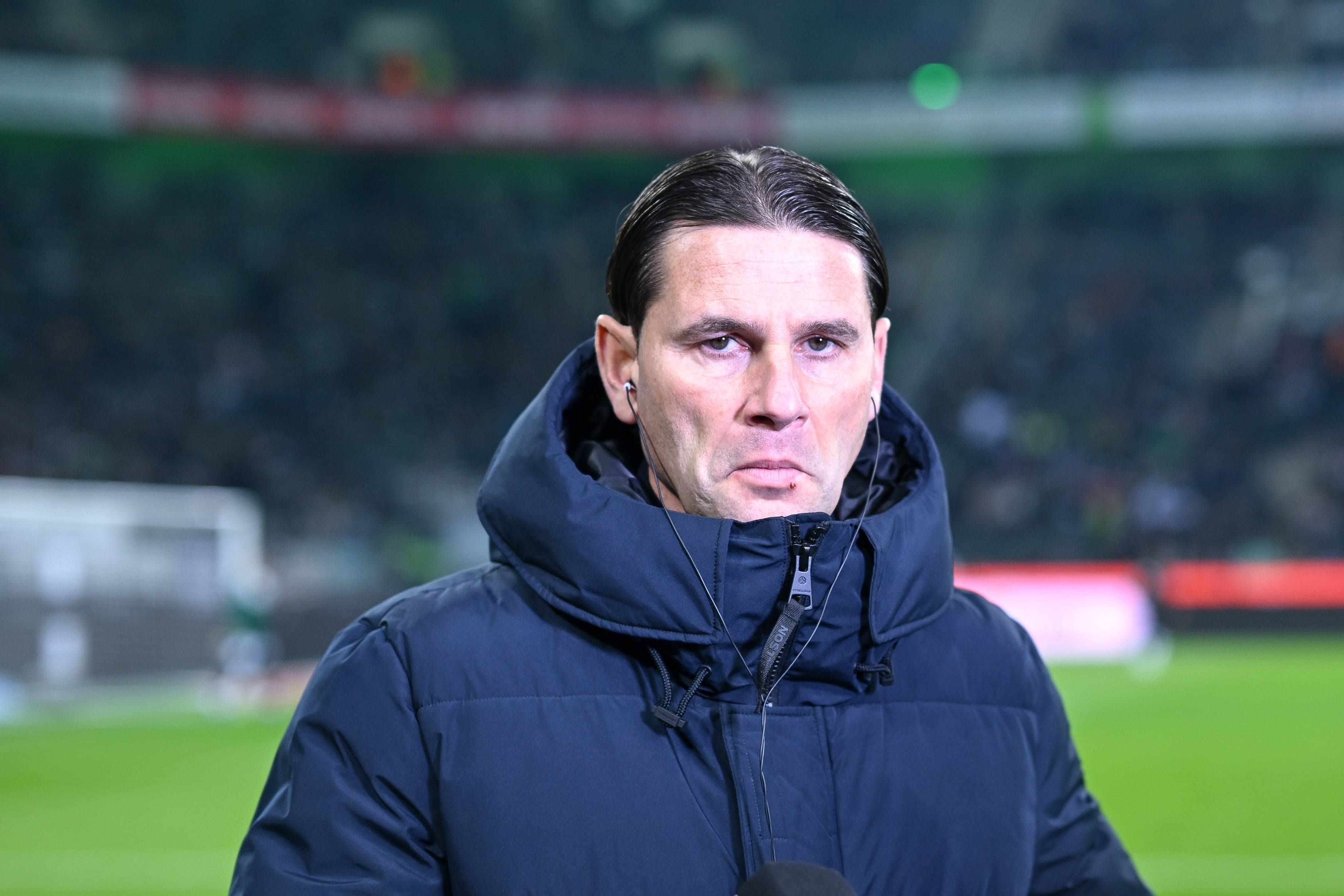 Gerardo Seoane blickt in die Kamera.