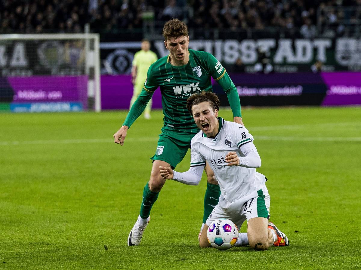 Rocco Reitz geht zu Boden.