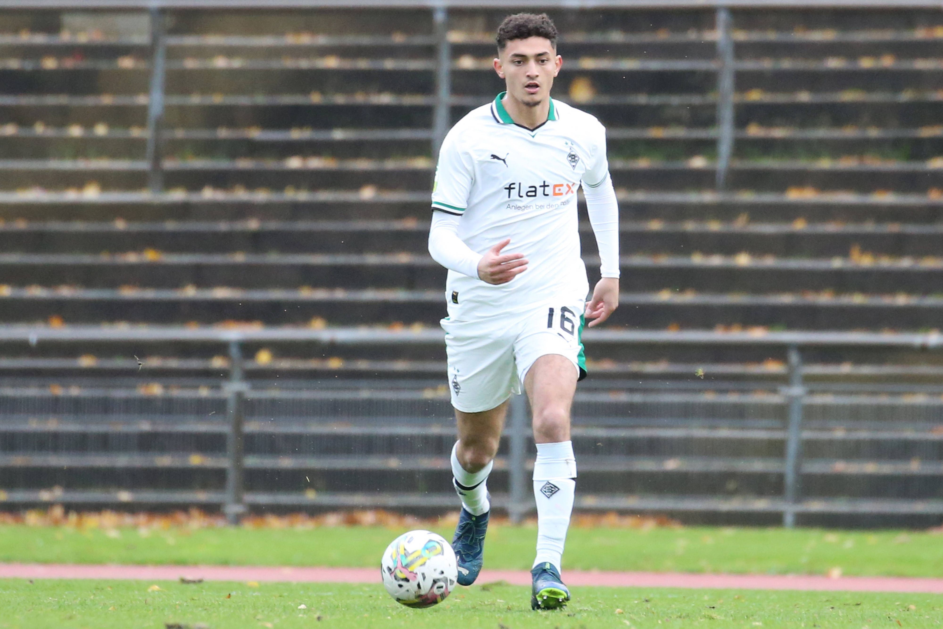Moustafa Moustafa am Ball.