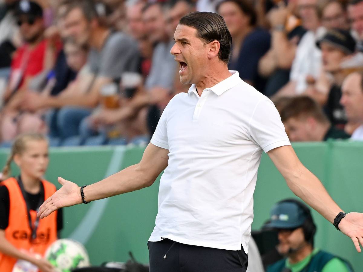 Gerardo Seoane mit einer fragenden Geste.