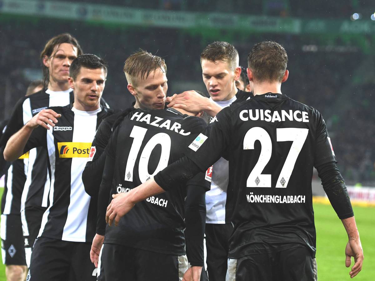 Borussia-Spielern feiern einen Treffer.