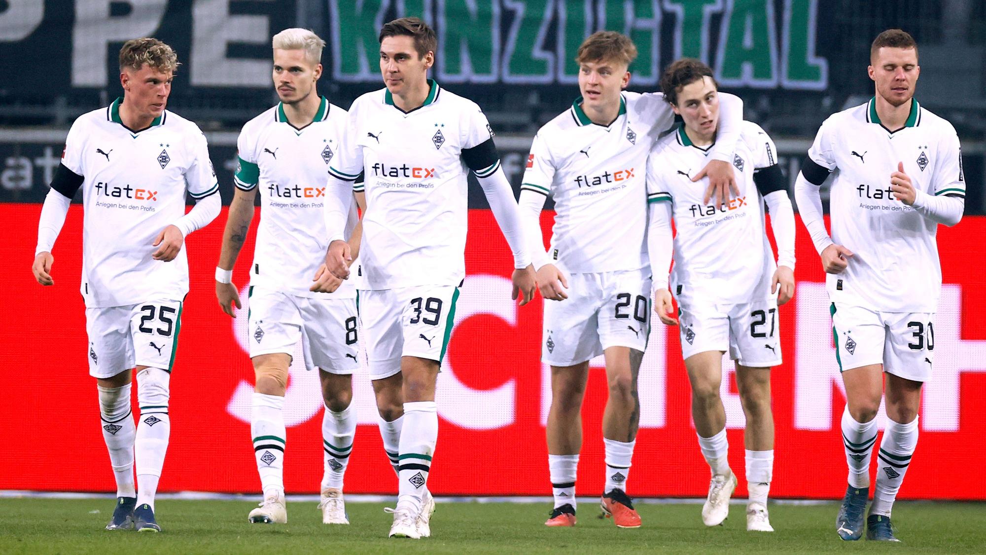 Borussia-Spieler nach einem Tor-Jubel.