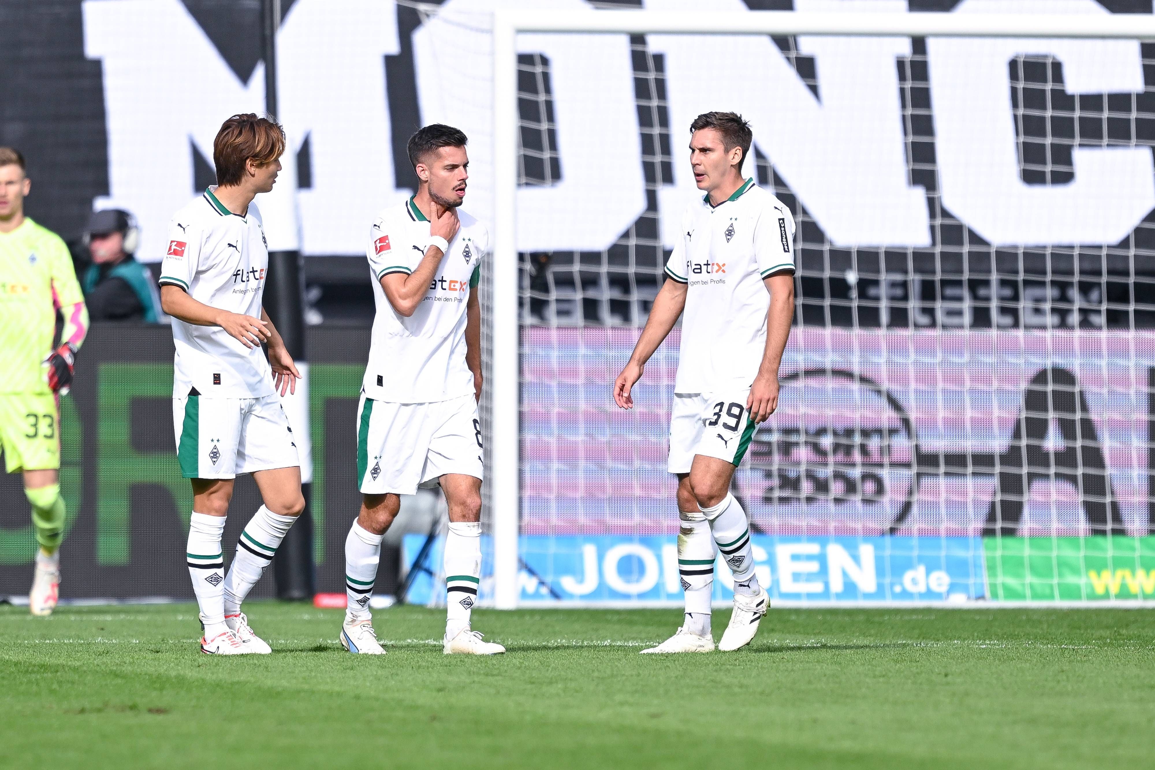 Spieler von Borussia Mönchengladbach während eines Spiels.