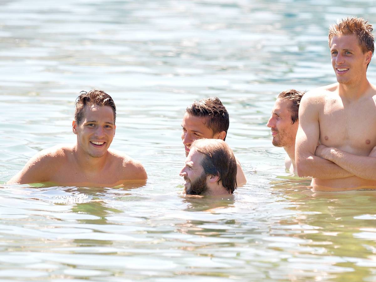 Janis Blaswich zu Borussia-Zeiten im Wasser mit Julian Korb und Patrick Herrmann.