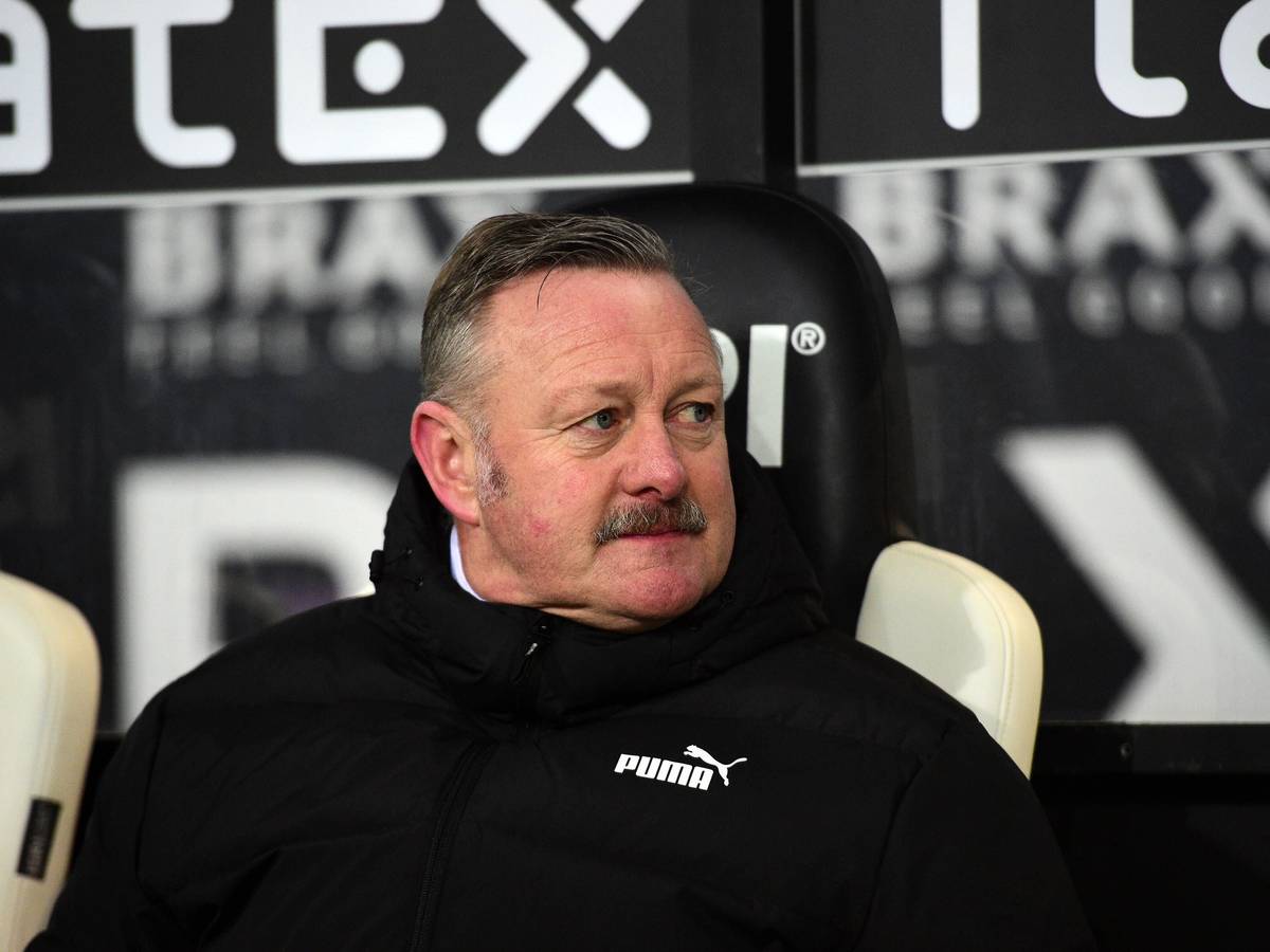 Roland Virkus auf der Borussia-Park.