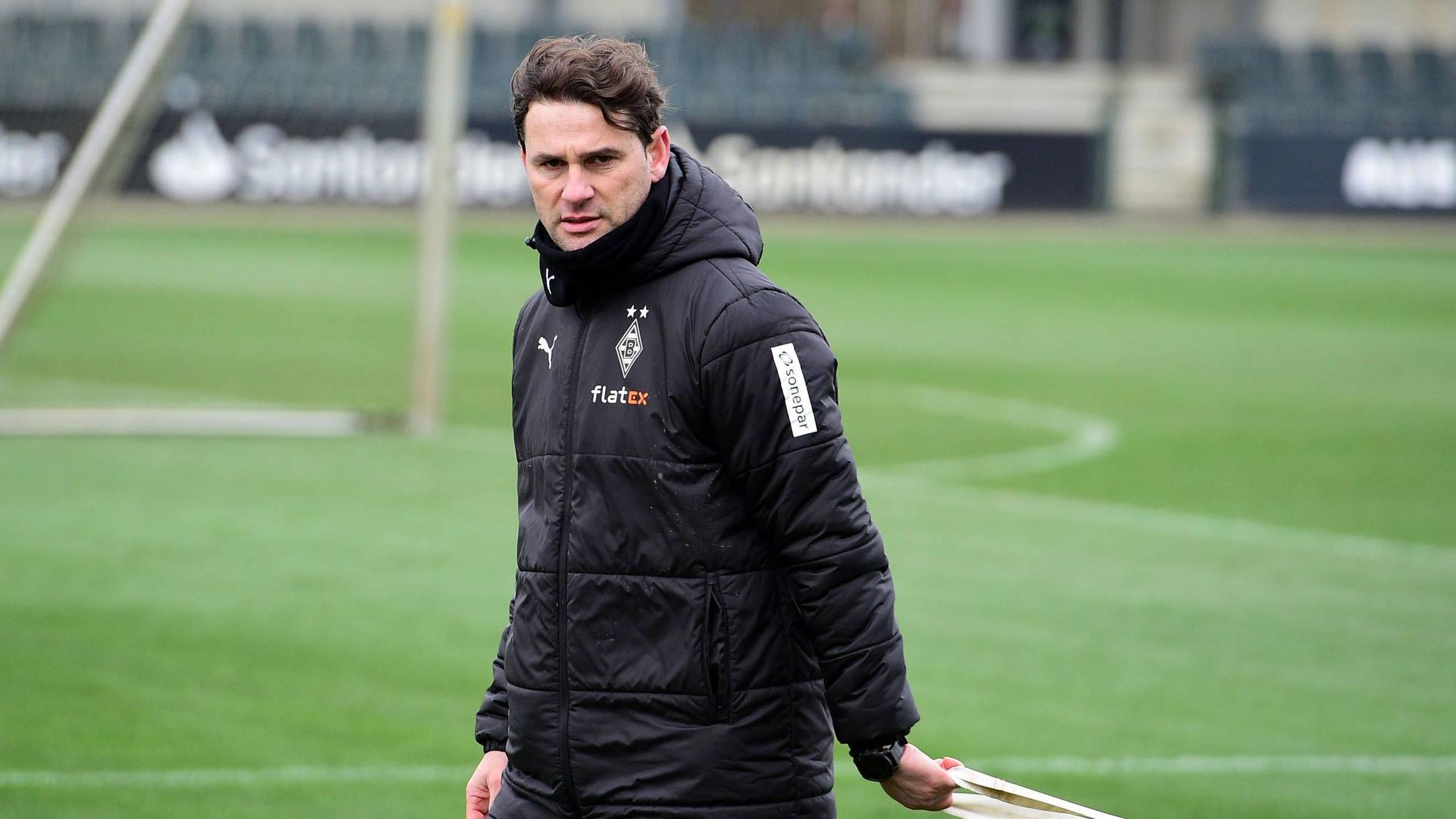 Gerardo Seoane auf dem Trainingsplatz.