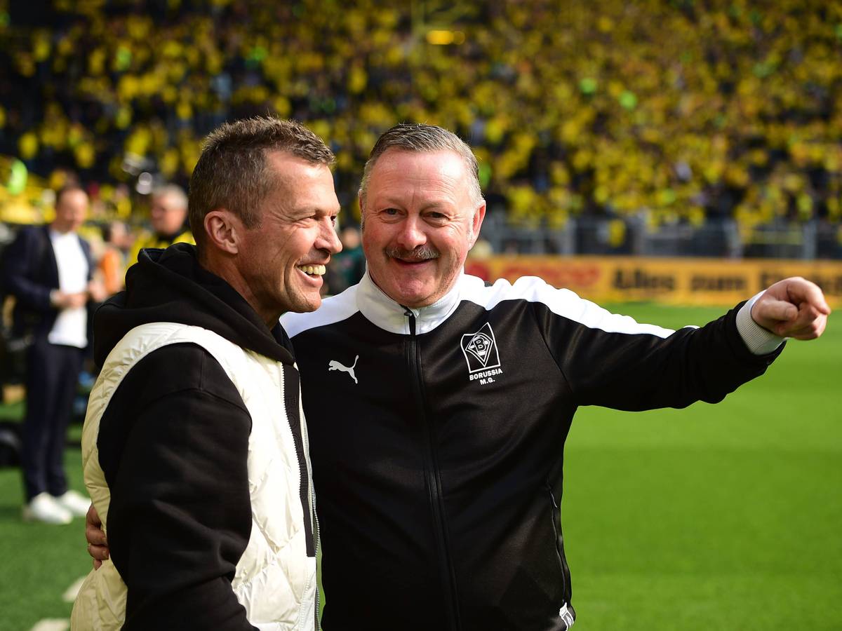 Lothar Matthäus im Austausch mit Roland Virkus.