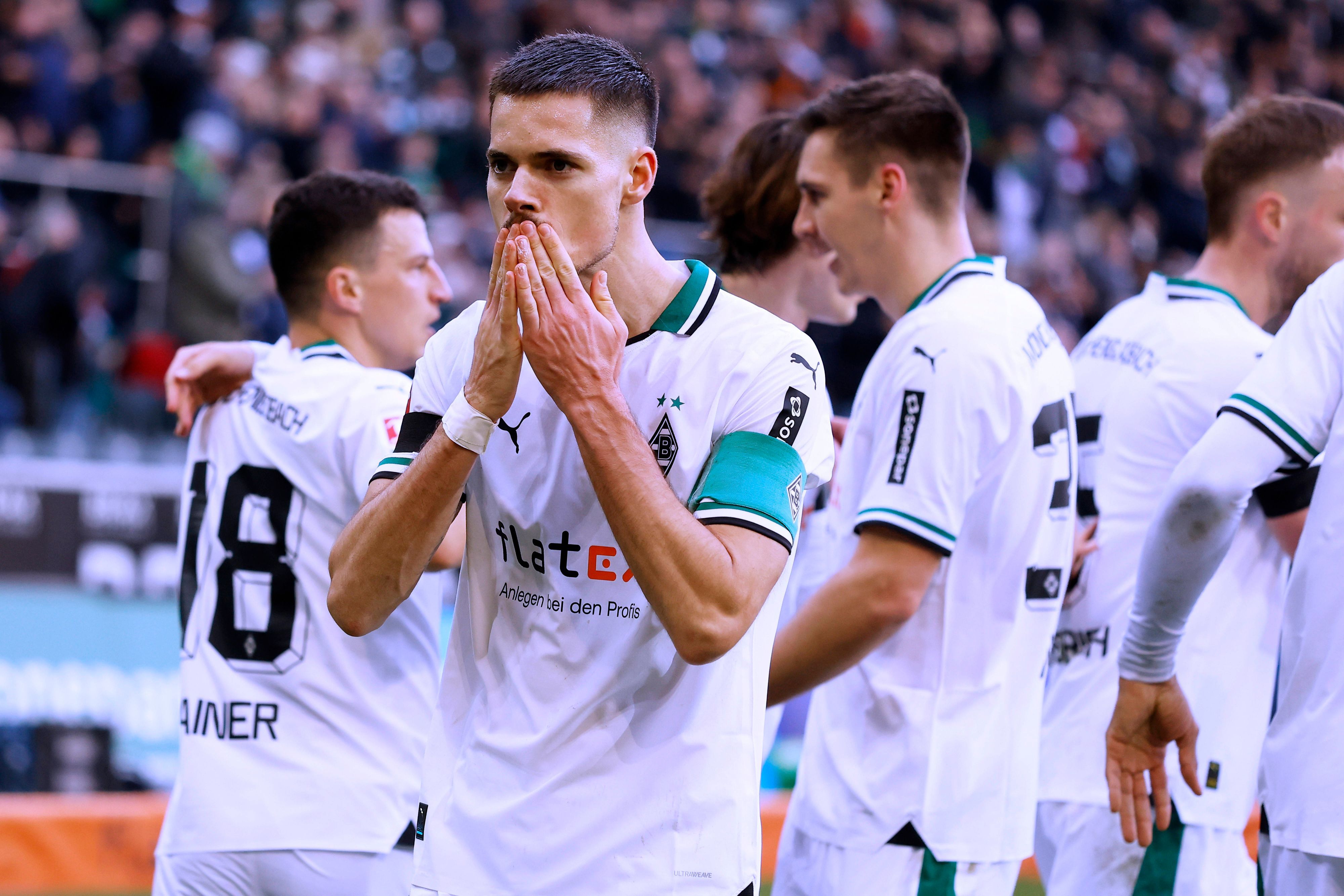 Julian Weigl beim Torjubel.