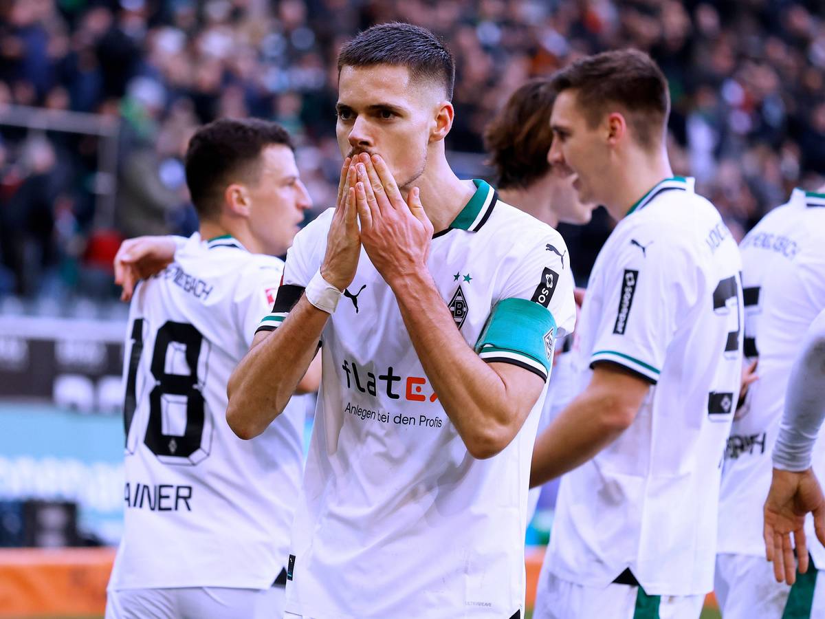 Julian Weigl beim Torjubel.