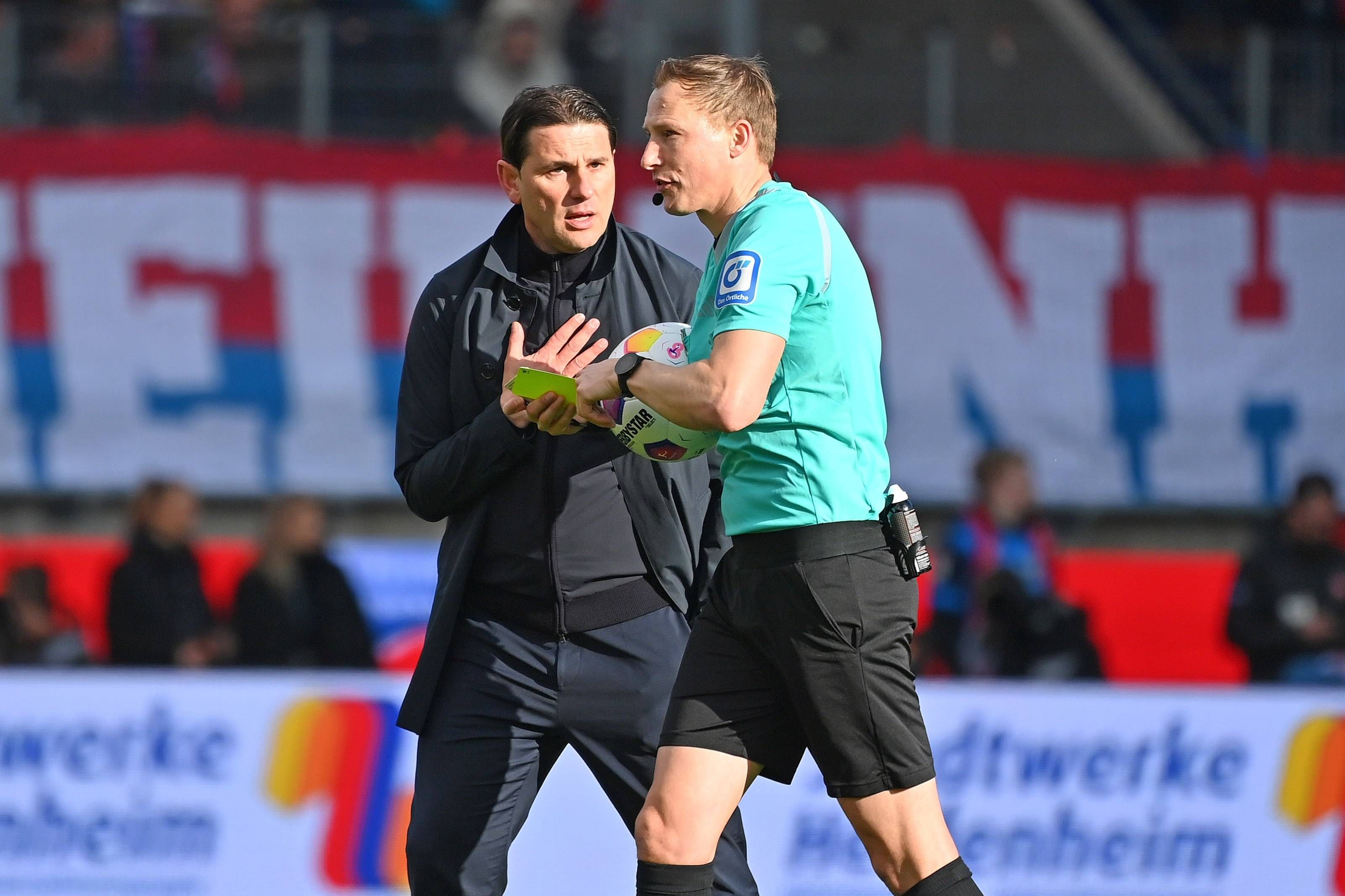 Gerardo Seoane im Gespräch mit Martin Petersen.