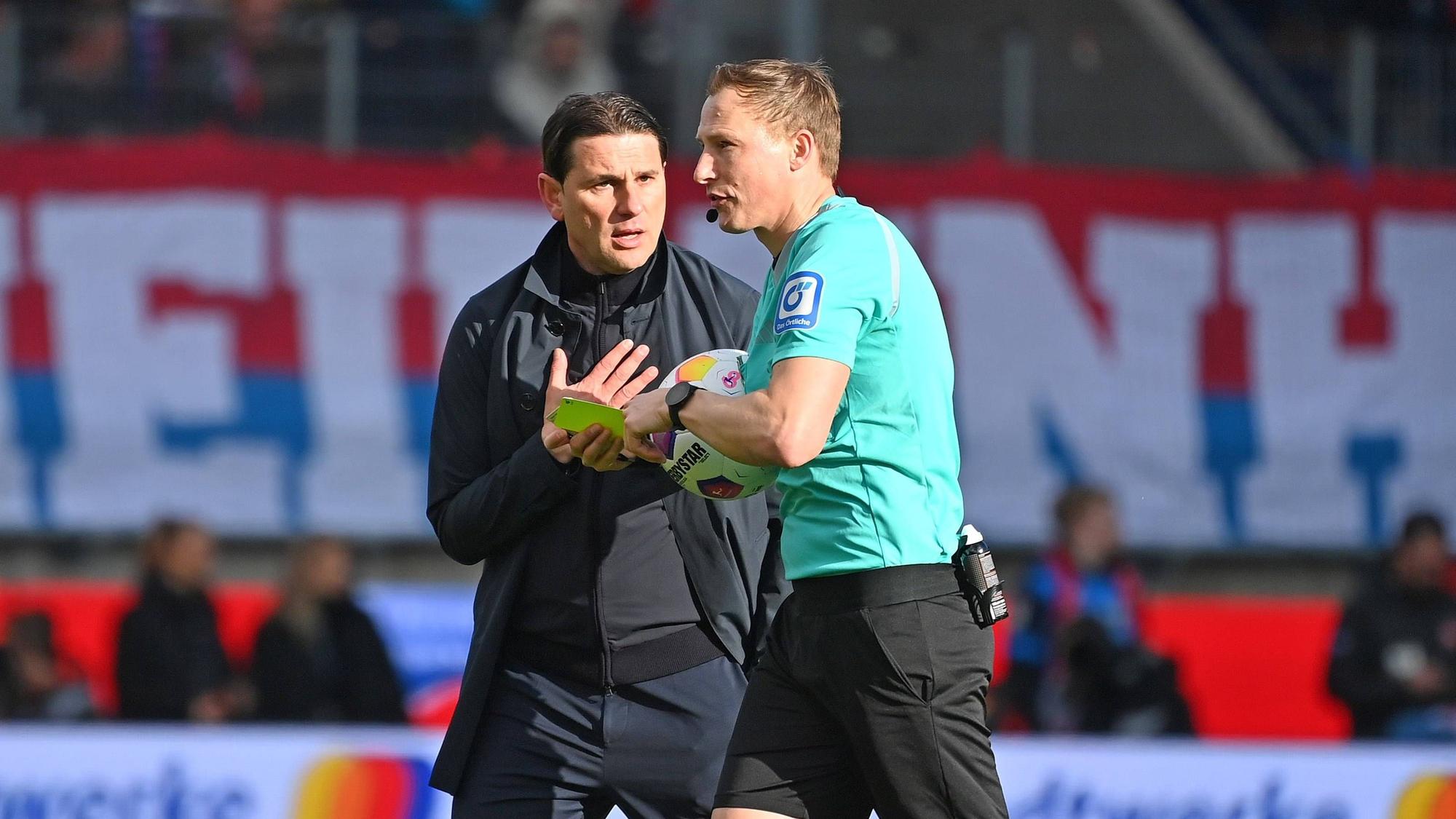 Gerardo Seoane im Gespräch mit Martin Petersen.