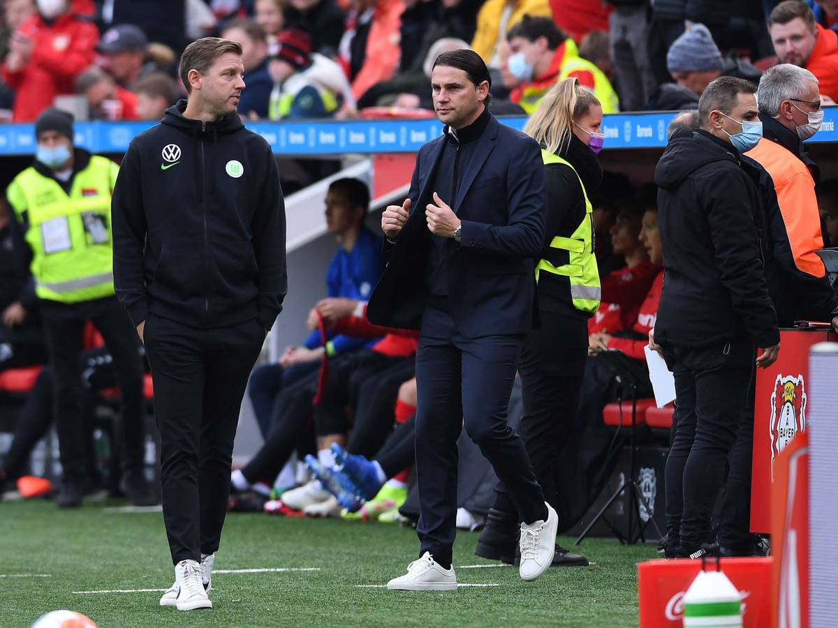 Gerardo Seoane und Florian Kohfeldt am Spielfeldrand.