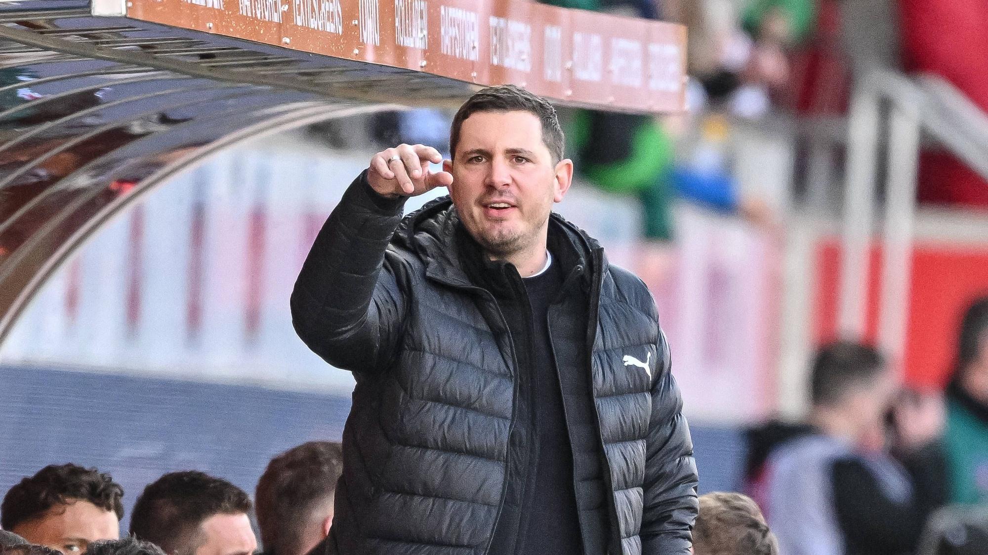 Sportdirektor von Borussia Mönchengladbach aufgebracht.